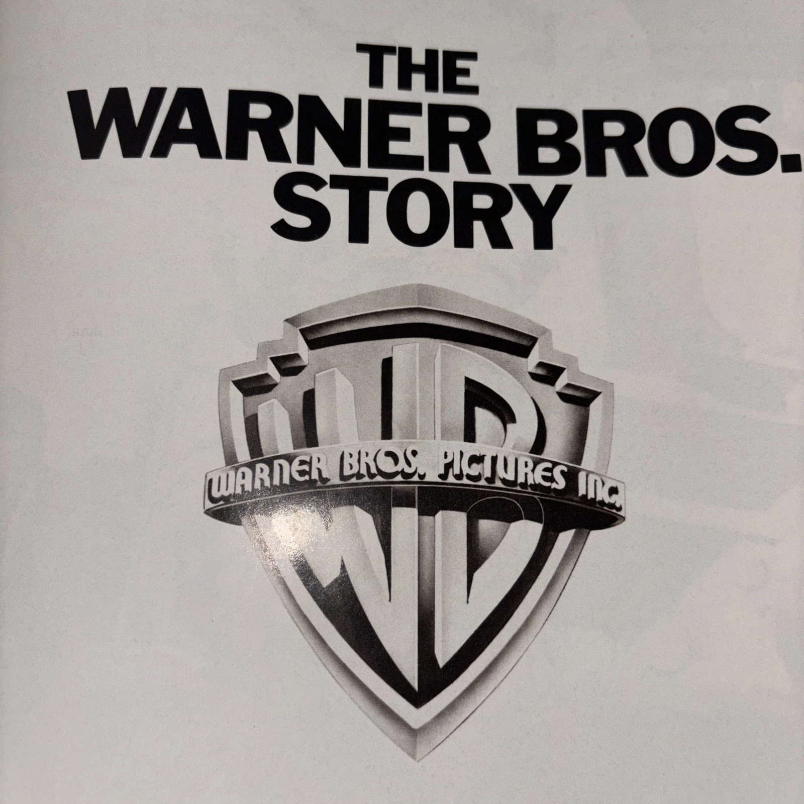 THE WARNER BROTHERS STORY *465 PAGES HARDCOVER WITH PICTURES* OUT OF PRINT!