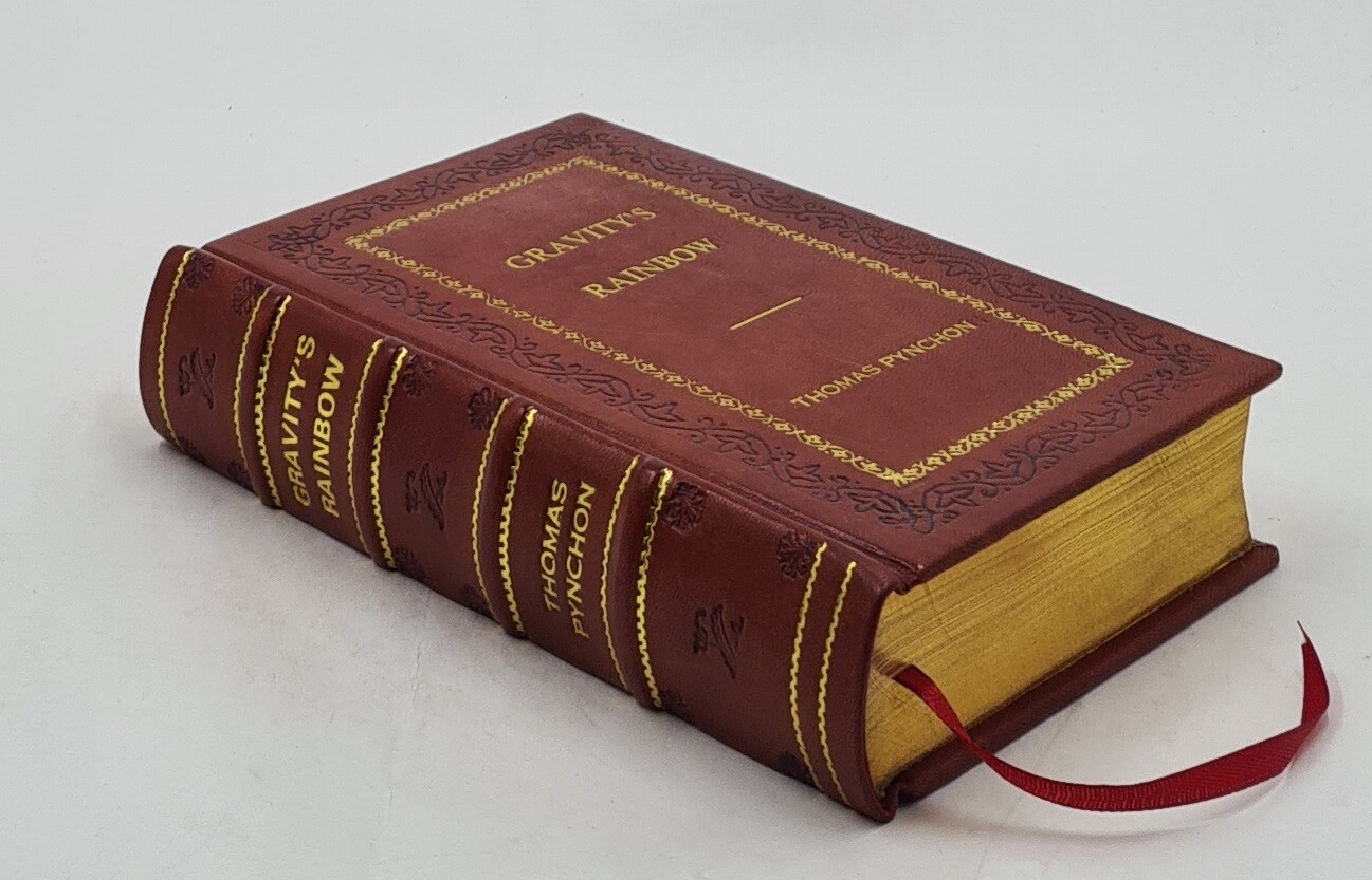Gravity&rsquo;S Rainbow (Classics Deluxe Edition): (Penguin Cl [Premium Leather Bound]