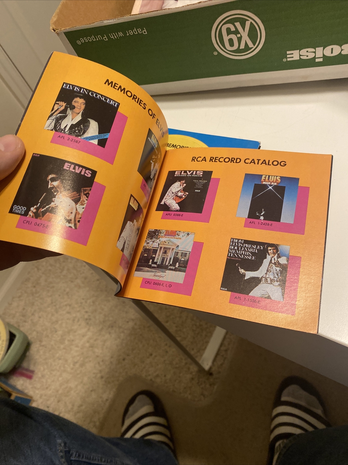 Lot Of 2 Elvis Presley Memories of Elvis Series RCA Records Booklet 16 pages