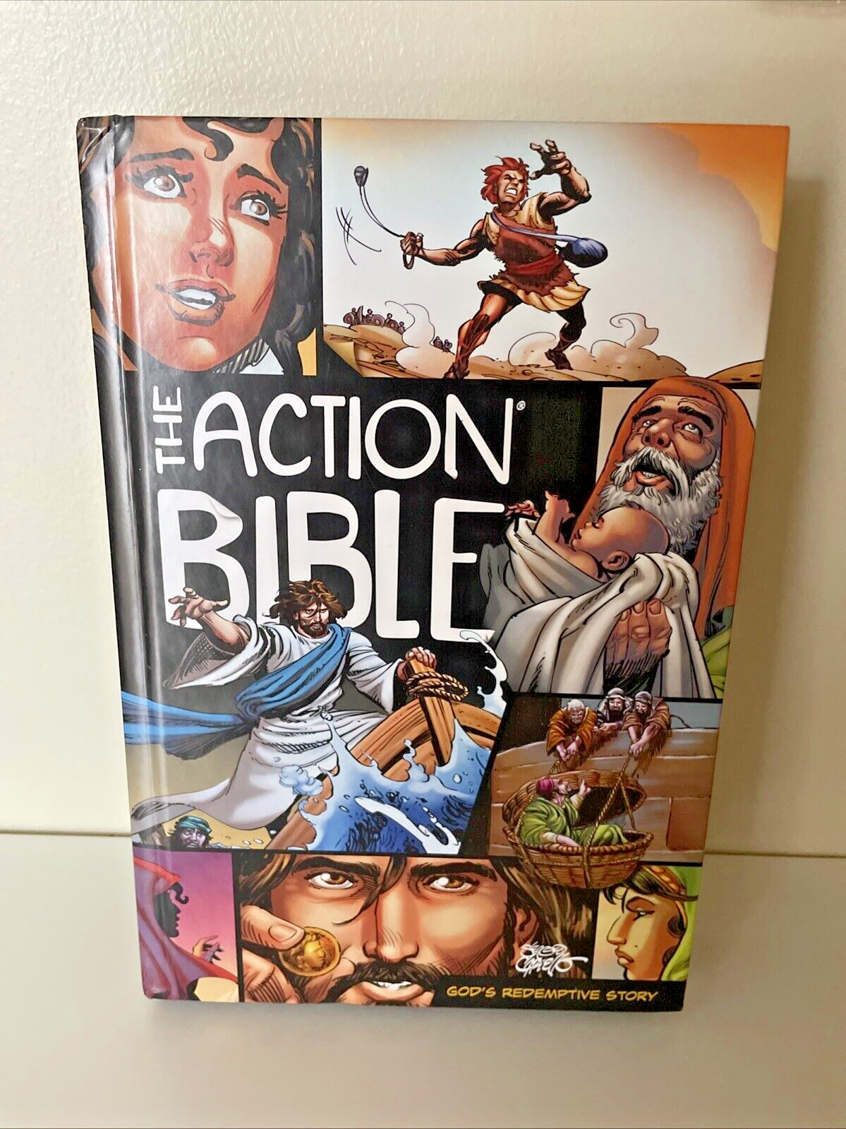 The Action Bible: God&rsquo;s Redemptive Story Sergio Cariello 2020 Book Comic 1st ed.