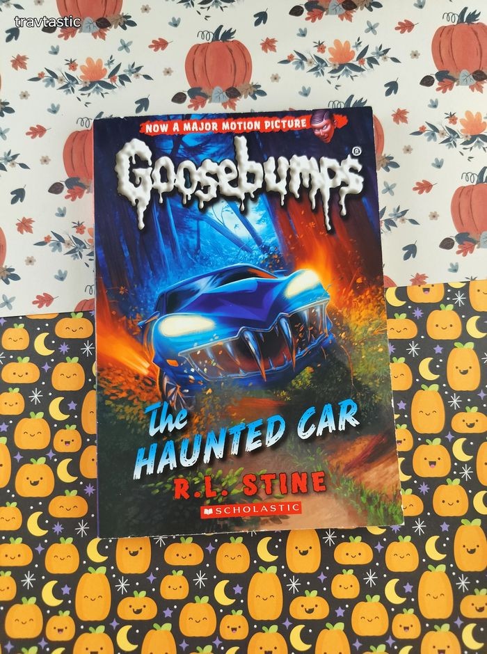2010&rsquo;s Classic Goosebumps by R. L. Stine Softcover Set/7 Books
