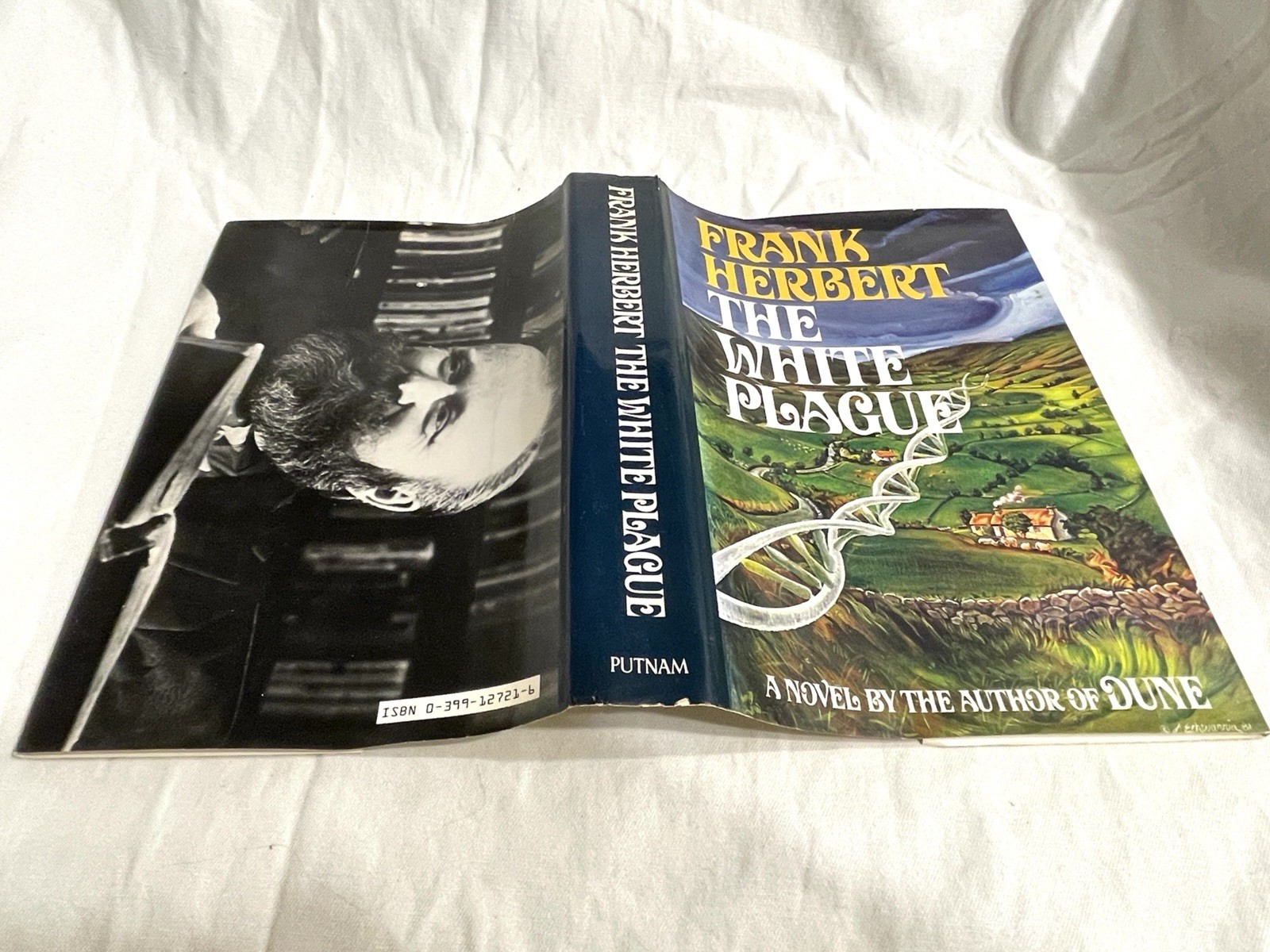The White Plague – first edition, first printing – Frank Herbert 1982