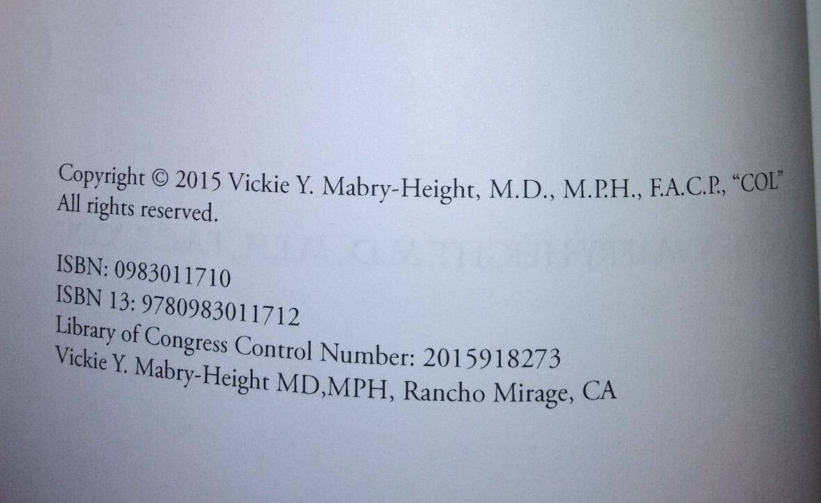 WHITE COAT SECRETS : A Doctor&rsquo;s Story by Vickie Y. Mabry-Height, M.D., (2015, Pb