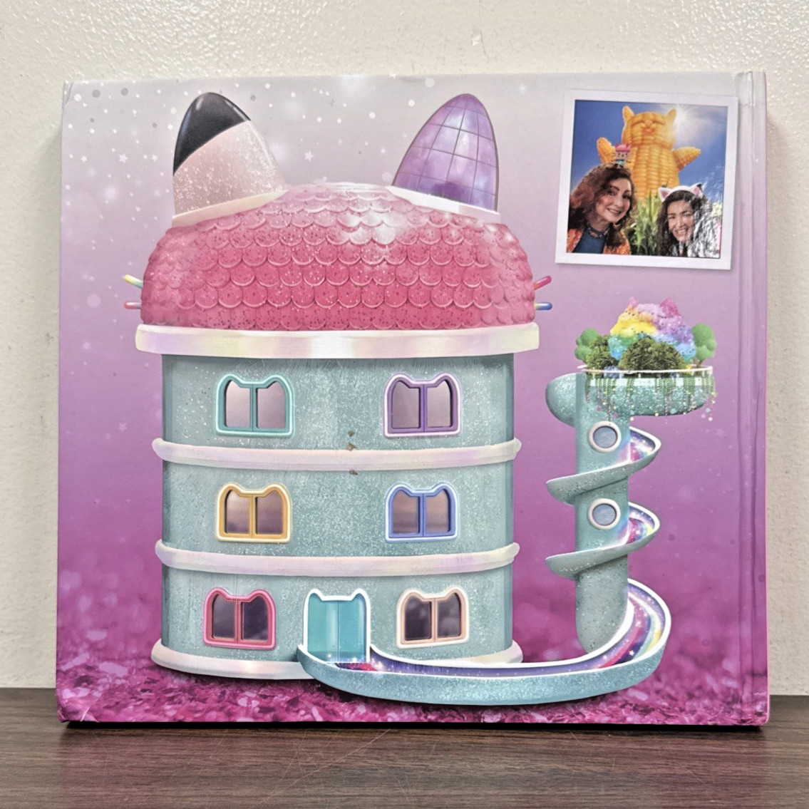 The Art & Making of DreamWorks Gabby&rsquo;s Dollhouse : The Movie 2025 Hardcover
