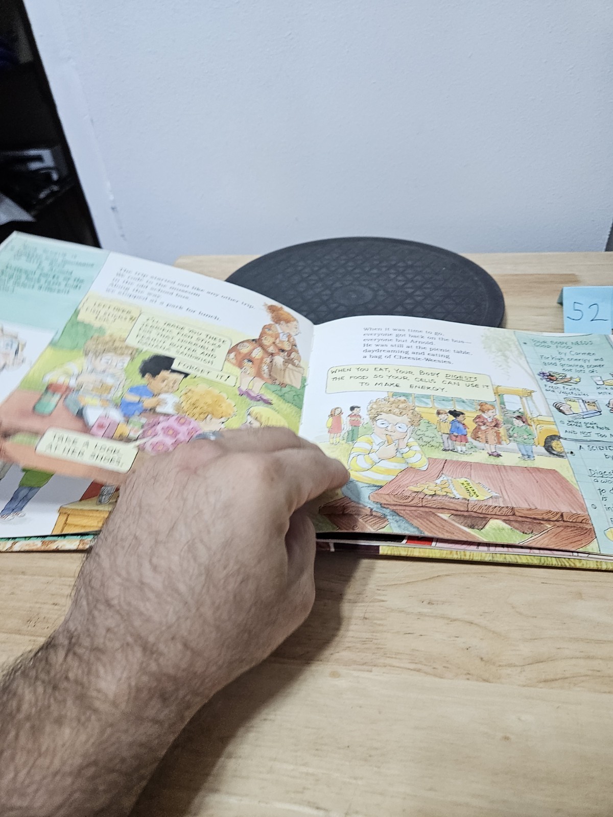 1989 FIRST PRINT – The Magic School Bus: Inside the Human Body by Joanna Cole