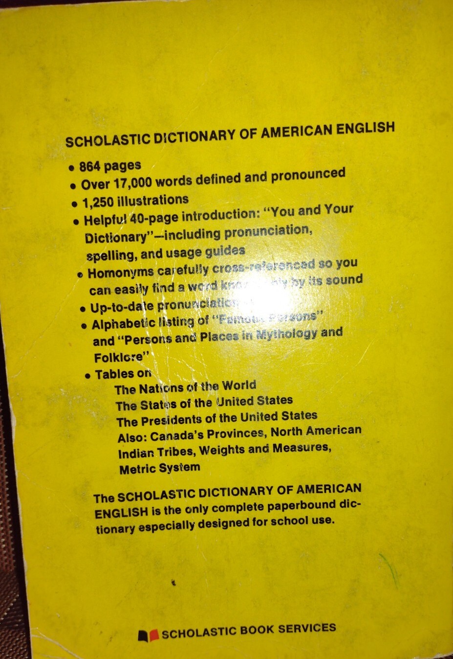 VINTAGE SCHOLASTIC DICTIONARY OF AMERICAN ENGLISH 1970&rsquo;s PAPERBACK 864 PAGES