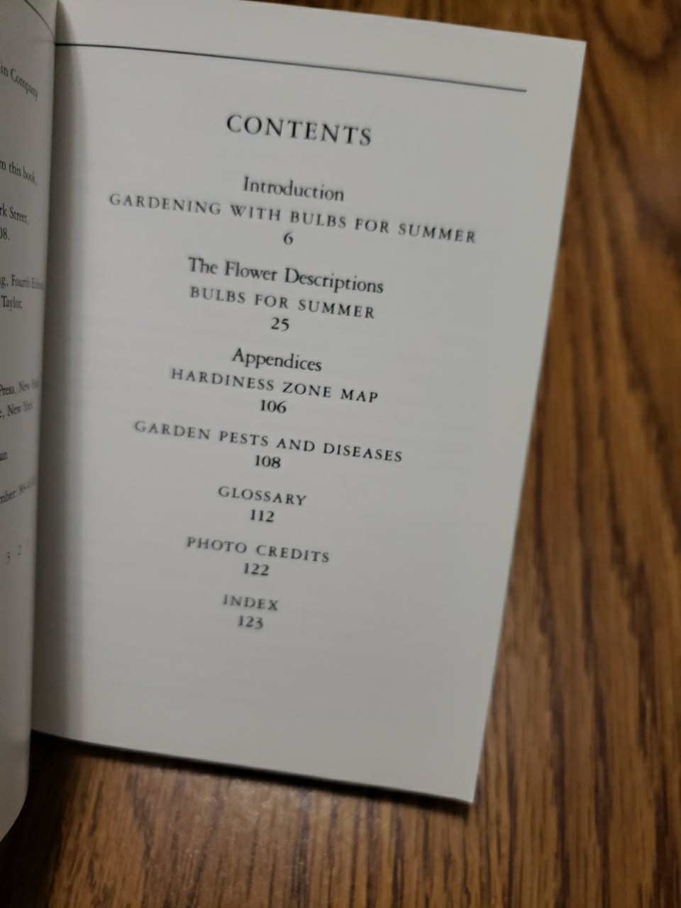 Taylor&rsquo;s Pocket Guides to Old-Fashioned Roses & Bulbs for Summer 1989 Paperbacks
