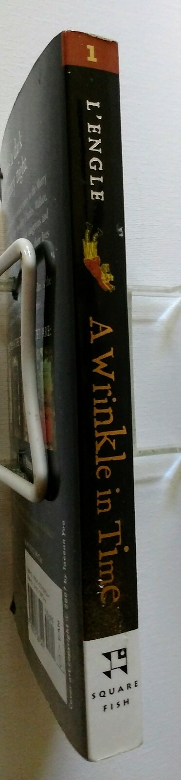 A Wrinkle in Time Quintet Ser.: A Wrinkle in Time by Madeleine L&rsquo;Engle (2007,…