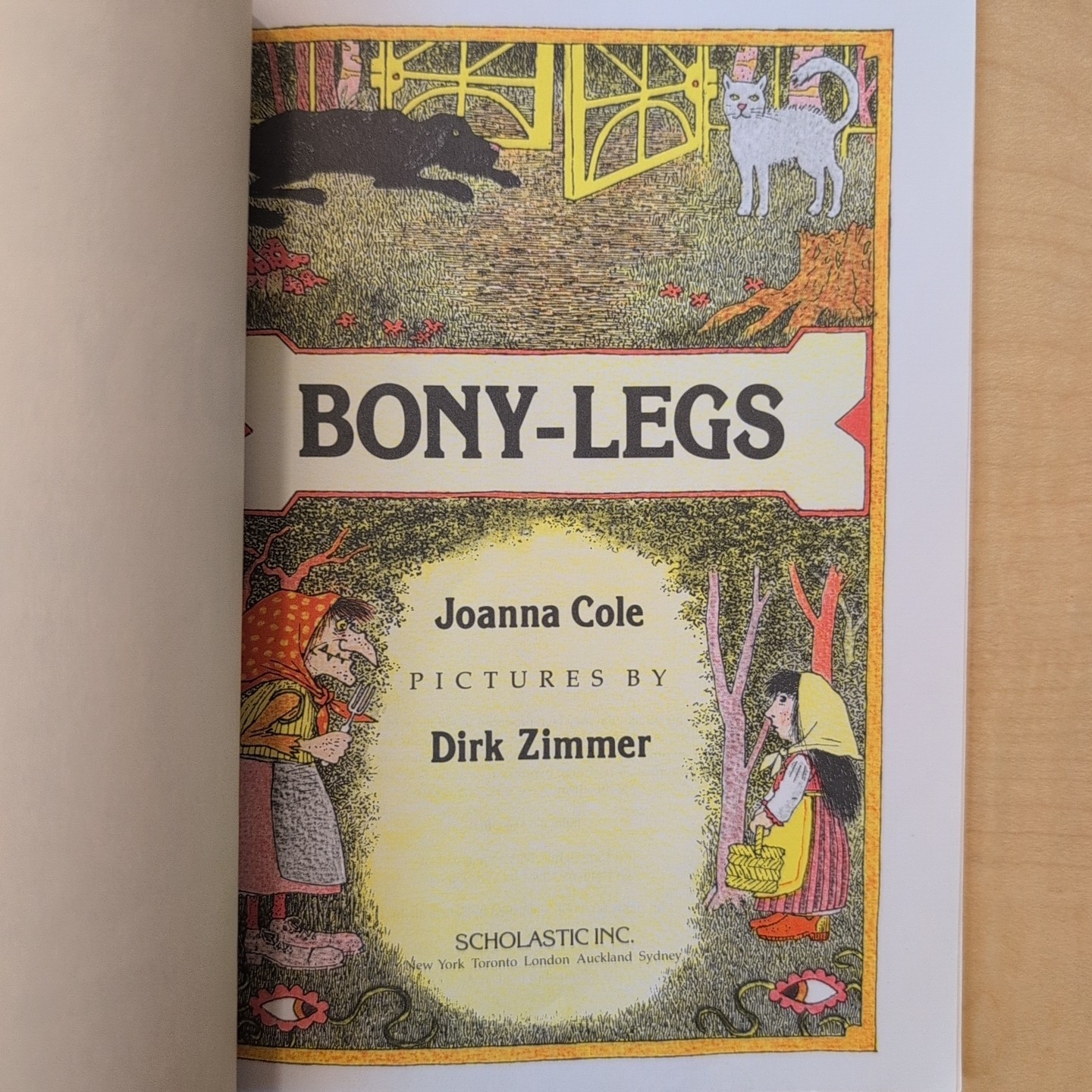 1983 Vintage – Bony-Legs, by Joanna Cole, Illustrated By Dirk Zimmer – Like New