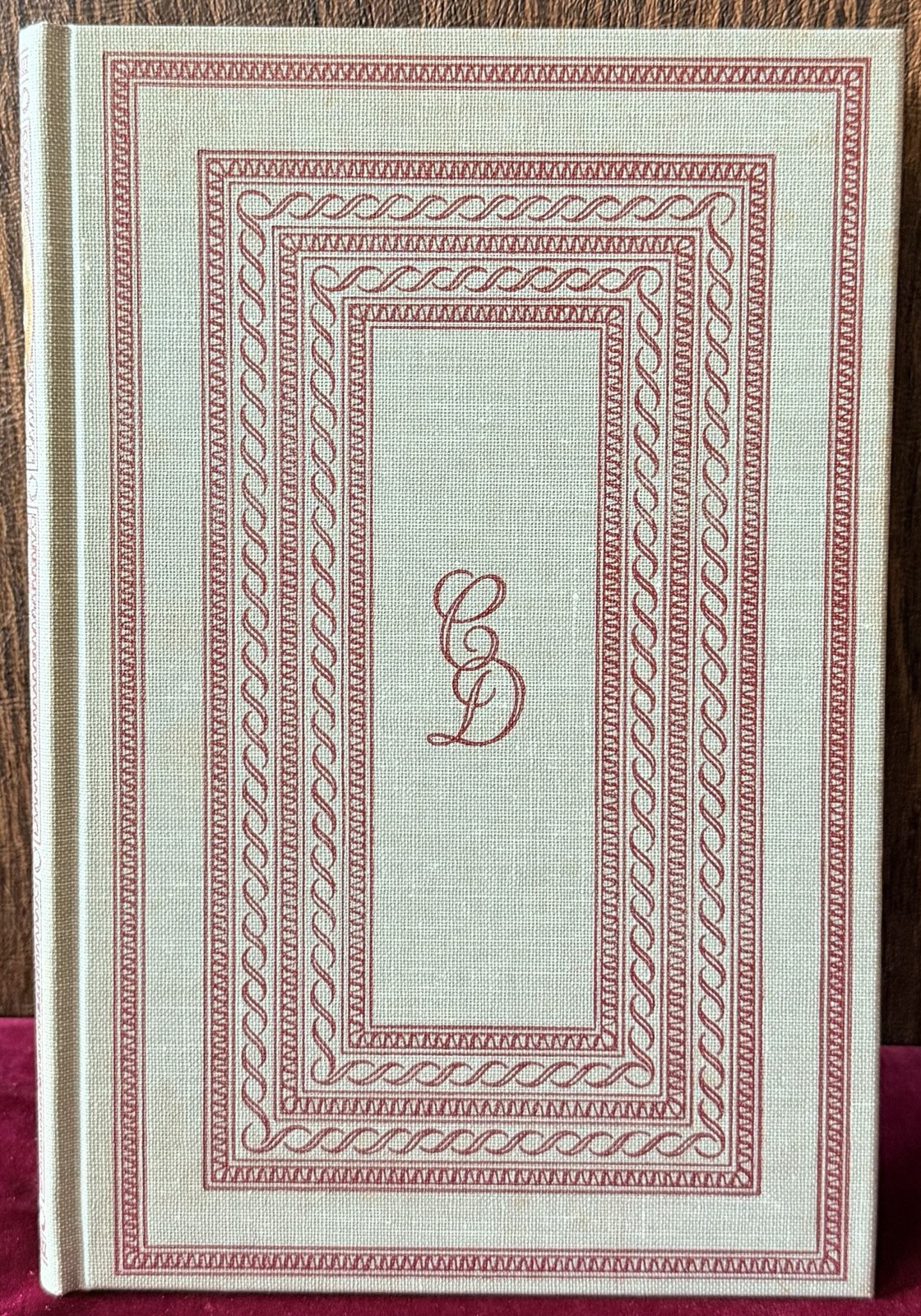 9 Heritage Press Illustrated Works of Charles Dickens Hardcover Books w/Slipcase