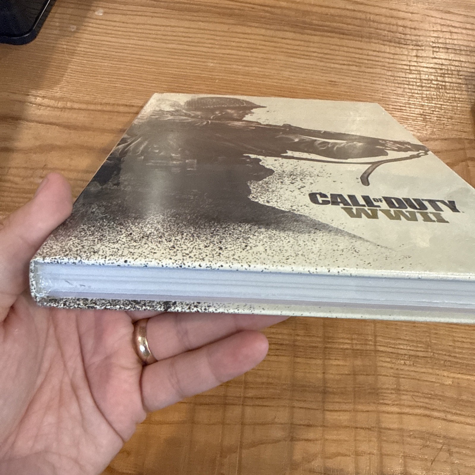 Call of Duty: WWII: Prima Collector&rsquo;s Edition Guide Sealed Brand New