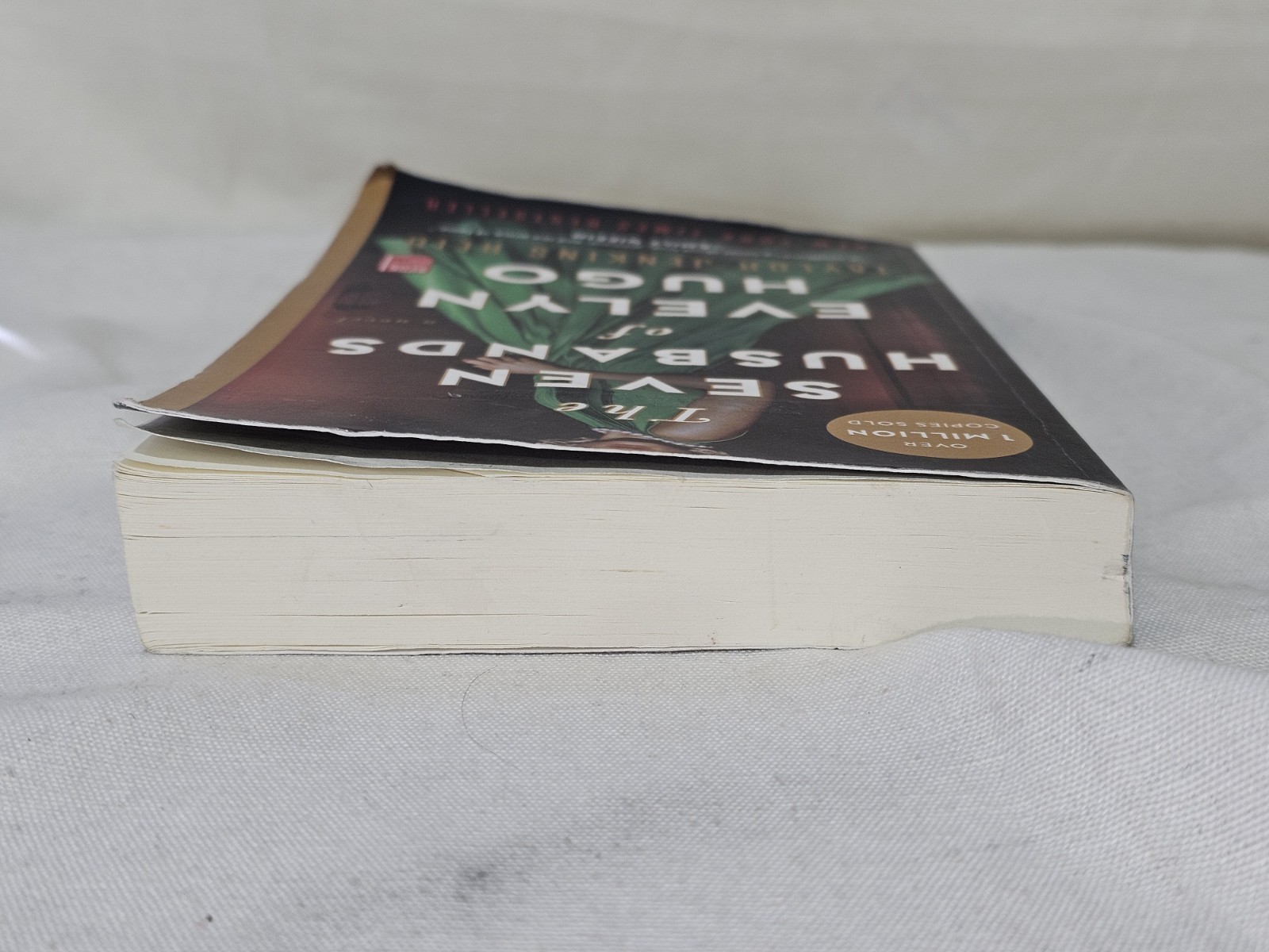 The 7 Husbands of Evelyn Hugo : A Novel by Taylor Jenkins Reid (2018, Paperback)