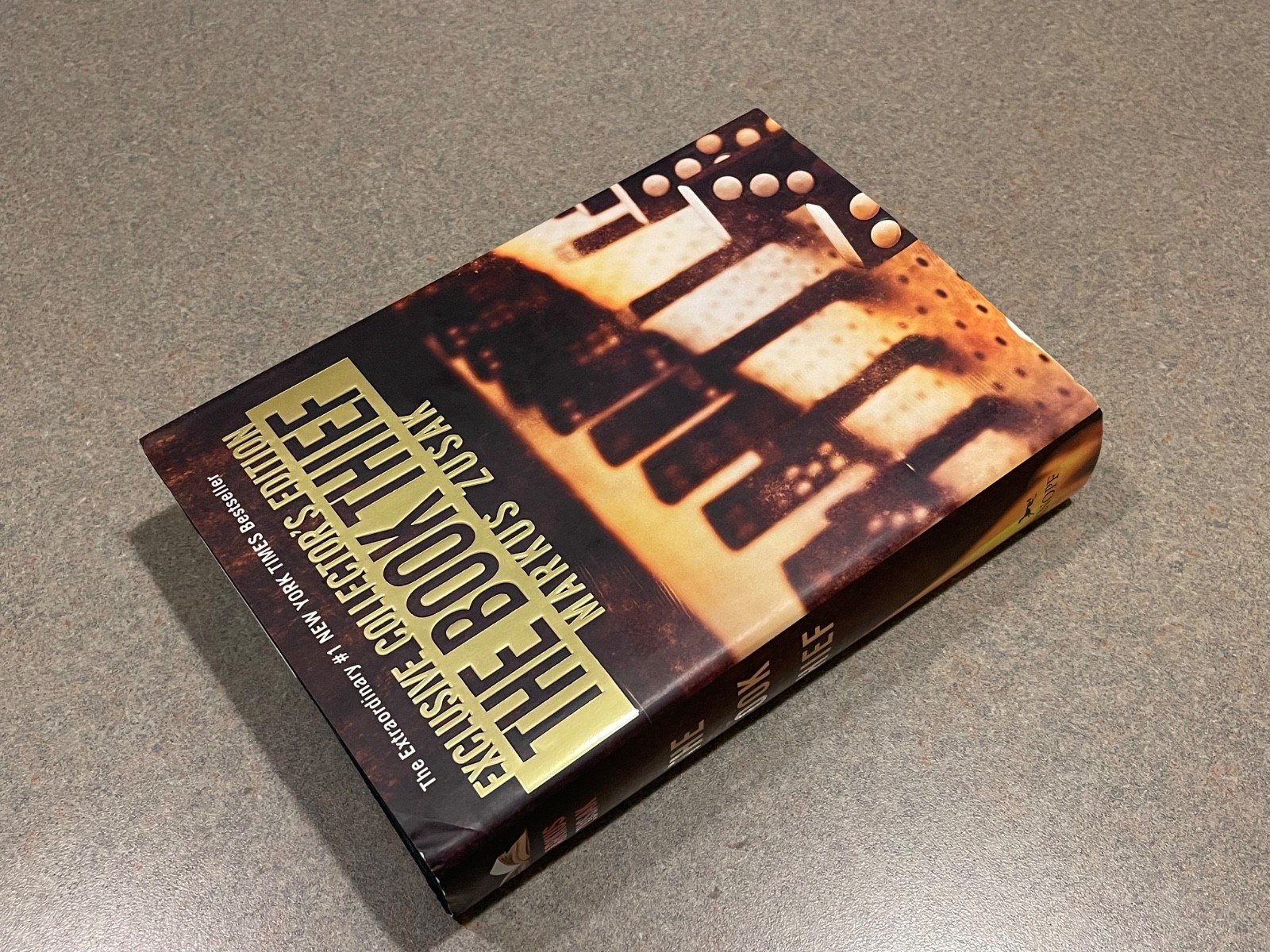 The Book Thief by Markus Zusak (Exclusive Collector&rsquo;s Edition 1st Printing HC)