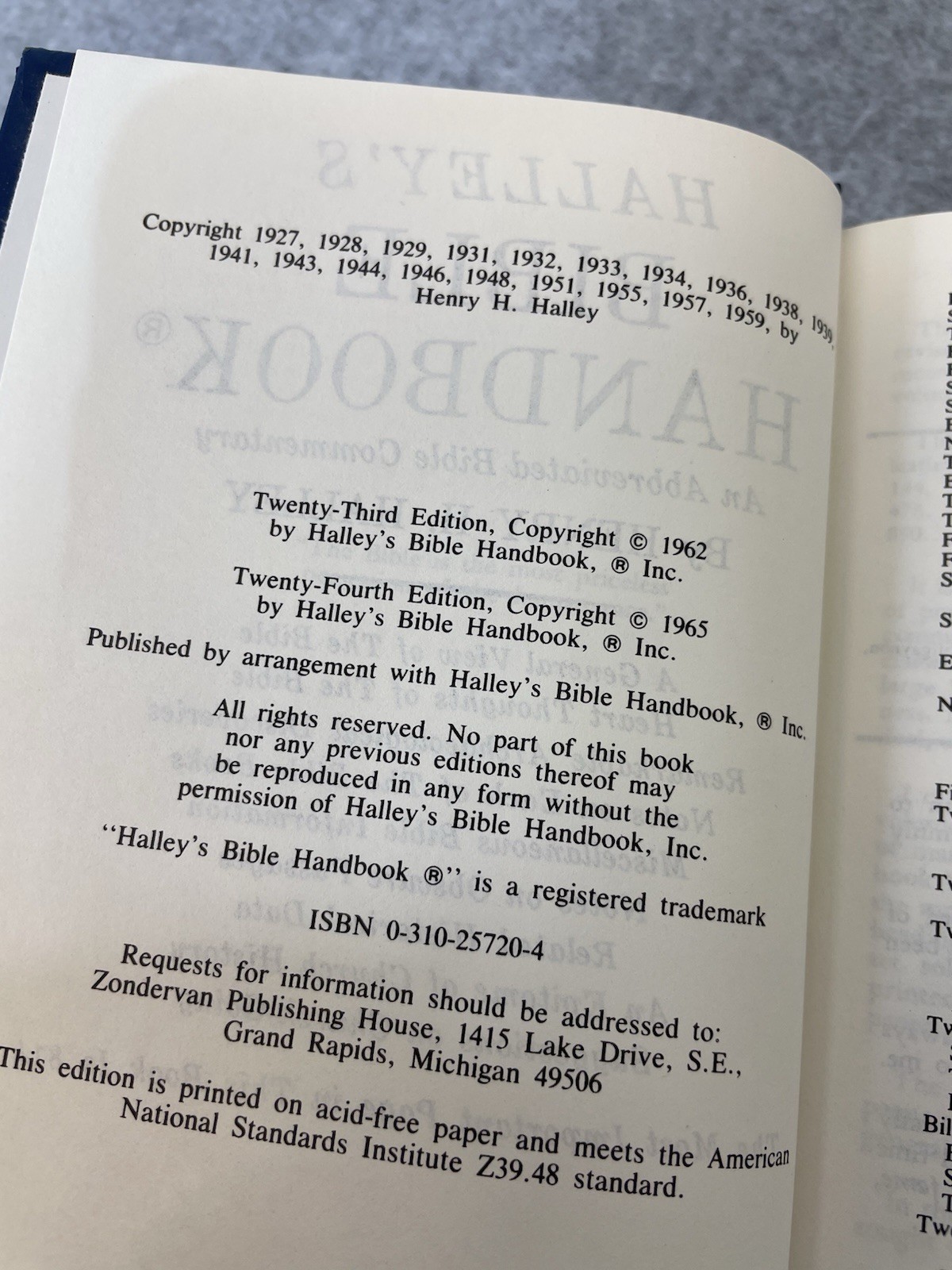 Halley&rsquo;s Bible Handbook, New Revised Edition, Hardcover, 1965