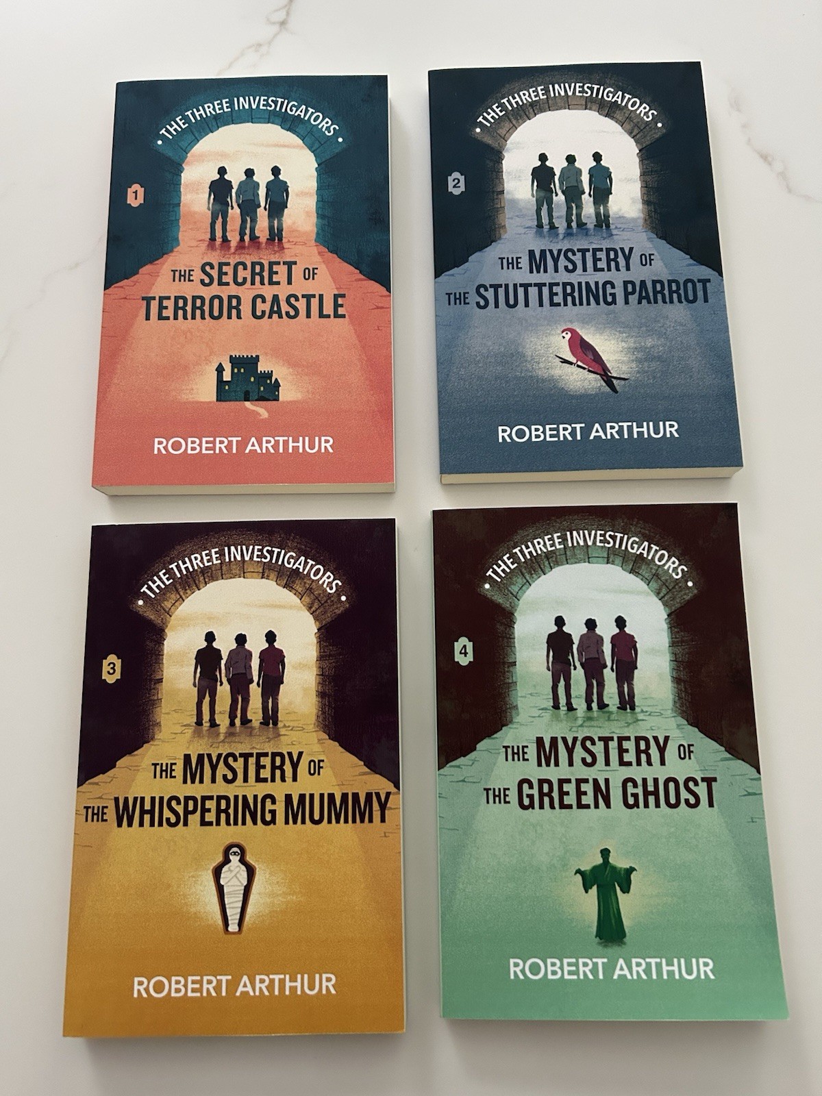 The Three Investigators Books #1-4. Paperback Hollow Tree Press Editions. Mint!