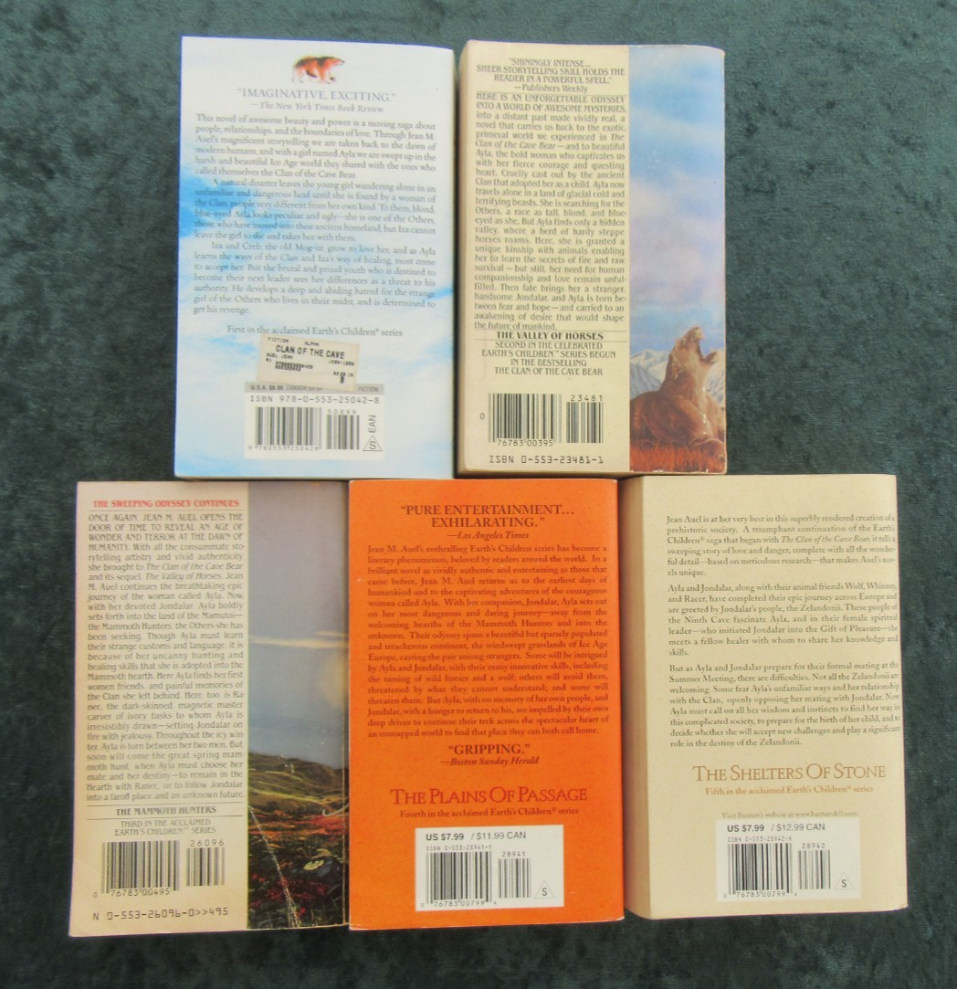 LOT #1 – 5 TRADE PB EARTH&rsquo;S CHILDREN SERIES BY JEAN M. AUEL: CLAN OF CAVE BEAR +