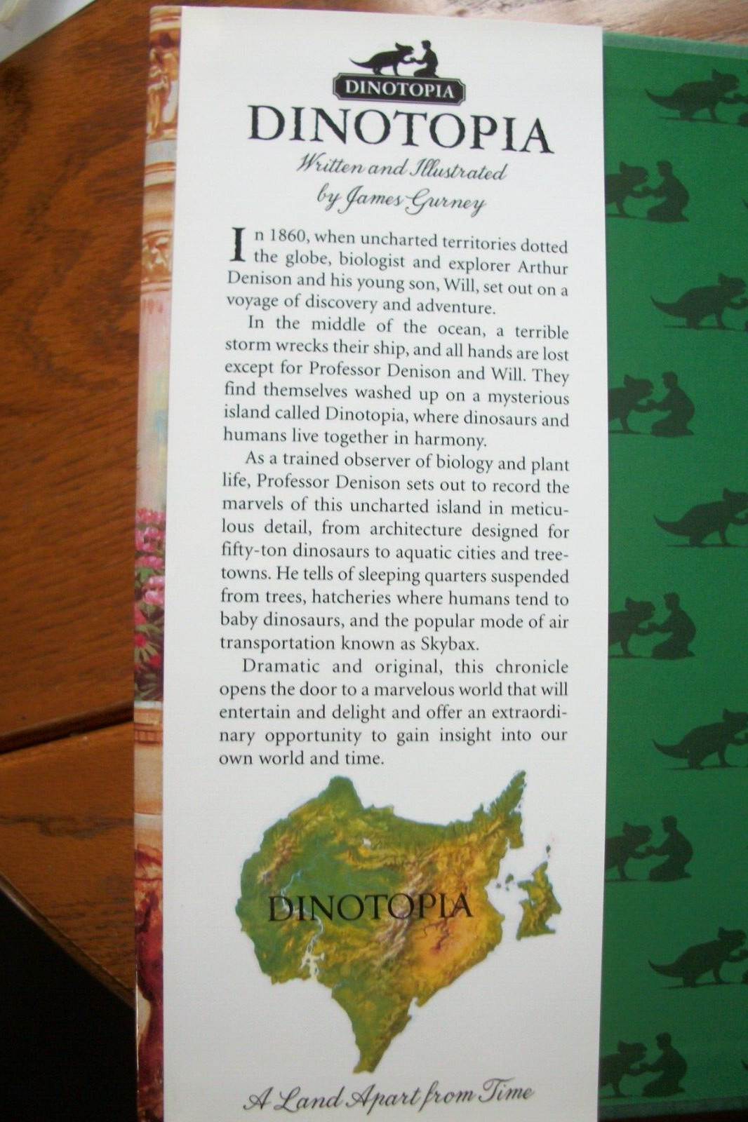 Dinotopia – A Land Apart from Time by James Gurney – Harper Collins – Hardcover