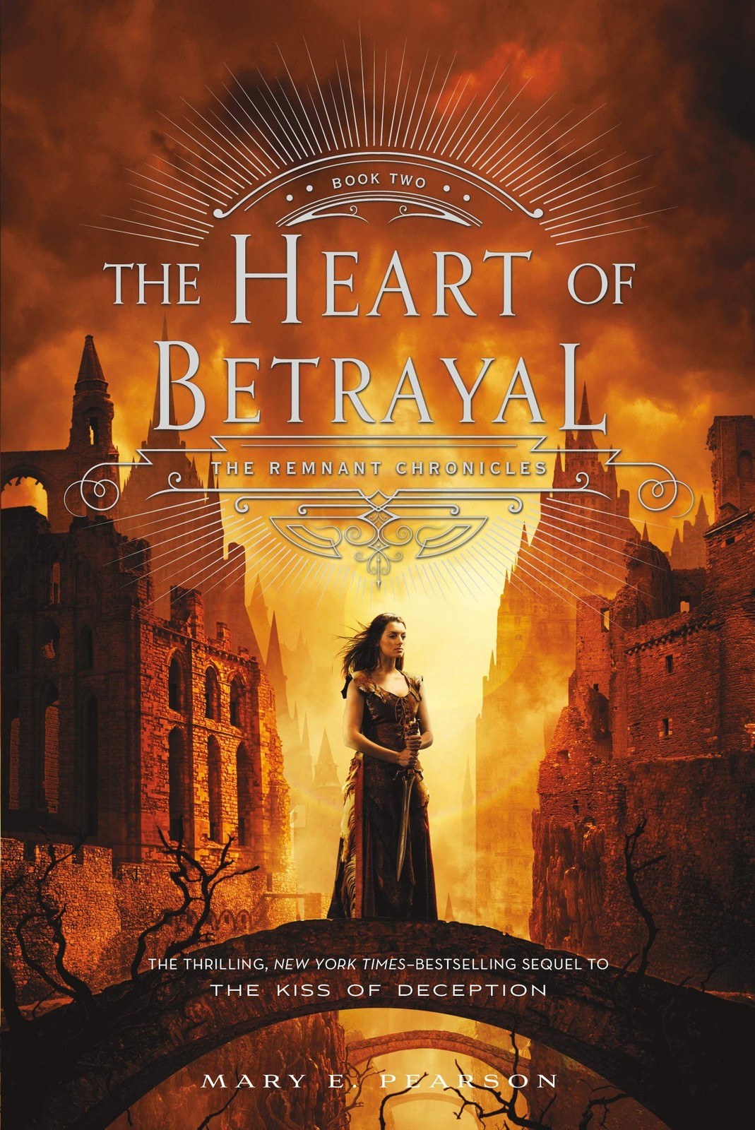The Heart of Betrayal: The Remnant Chronicles, Book Two – paperback Pearson,…