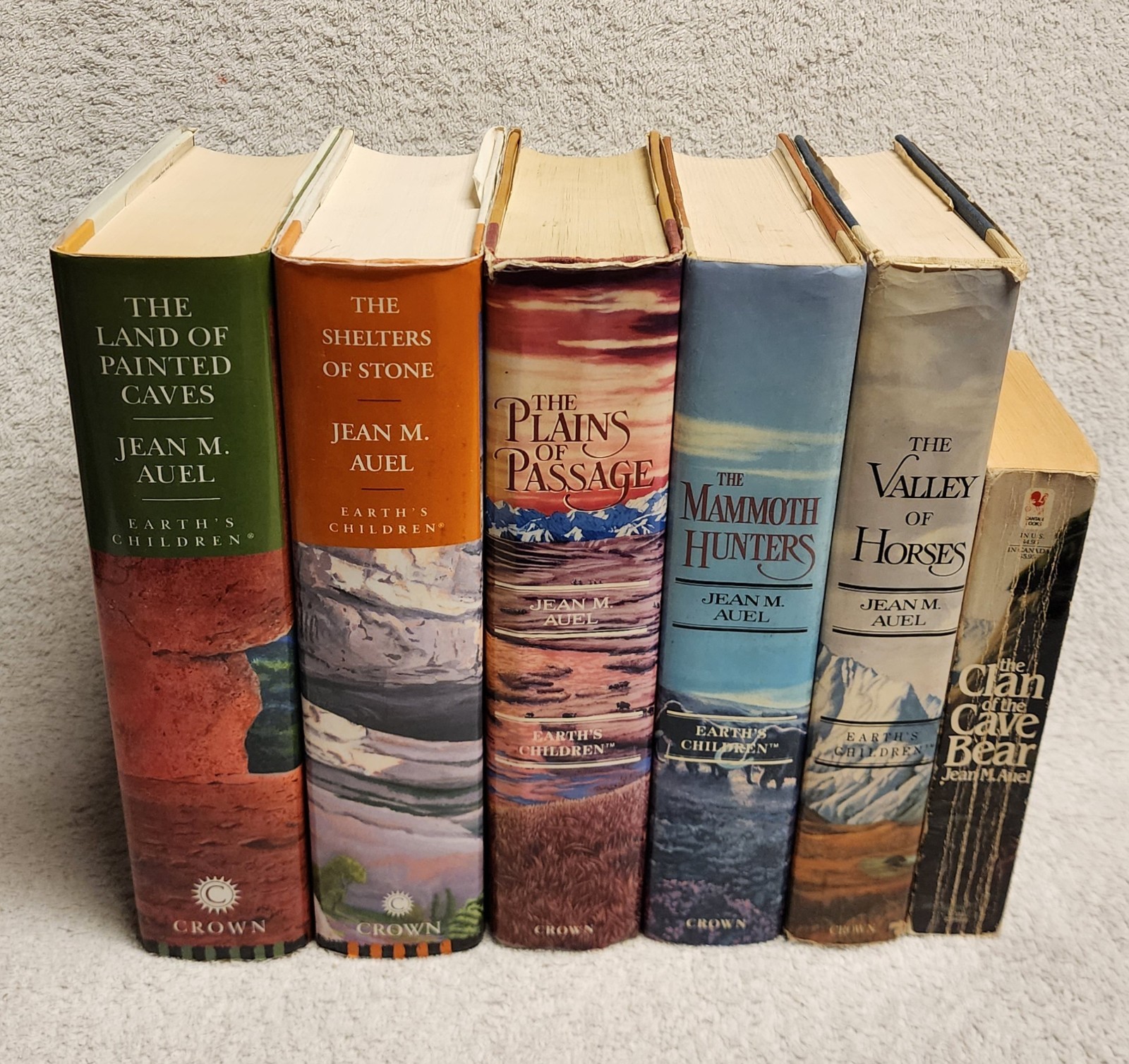 Earth&rsquo;s Children Series Jean Auel Complete 6 Book Set 5 Hardcover DJ 1 Paperback