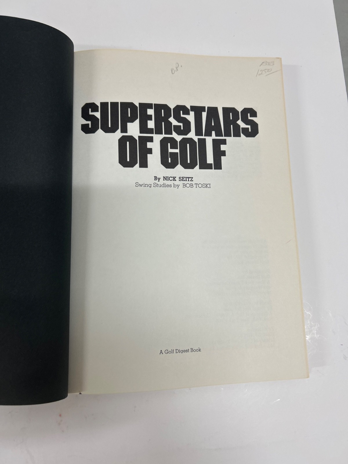 2 Vintage Golf Books « The Swing » 2001 & »Super-Stars of Golf » 1978