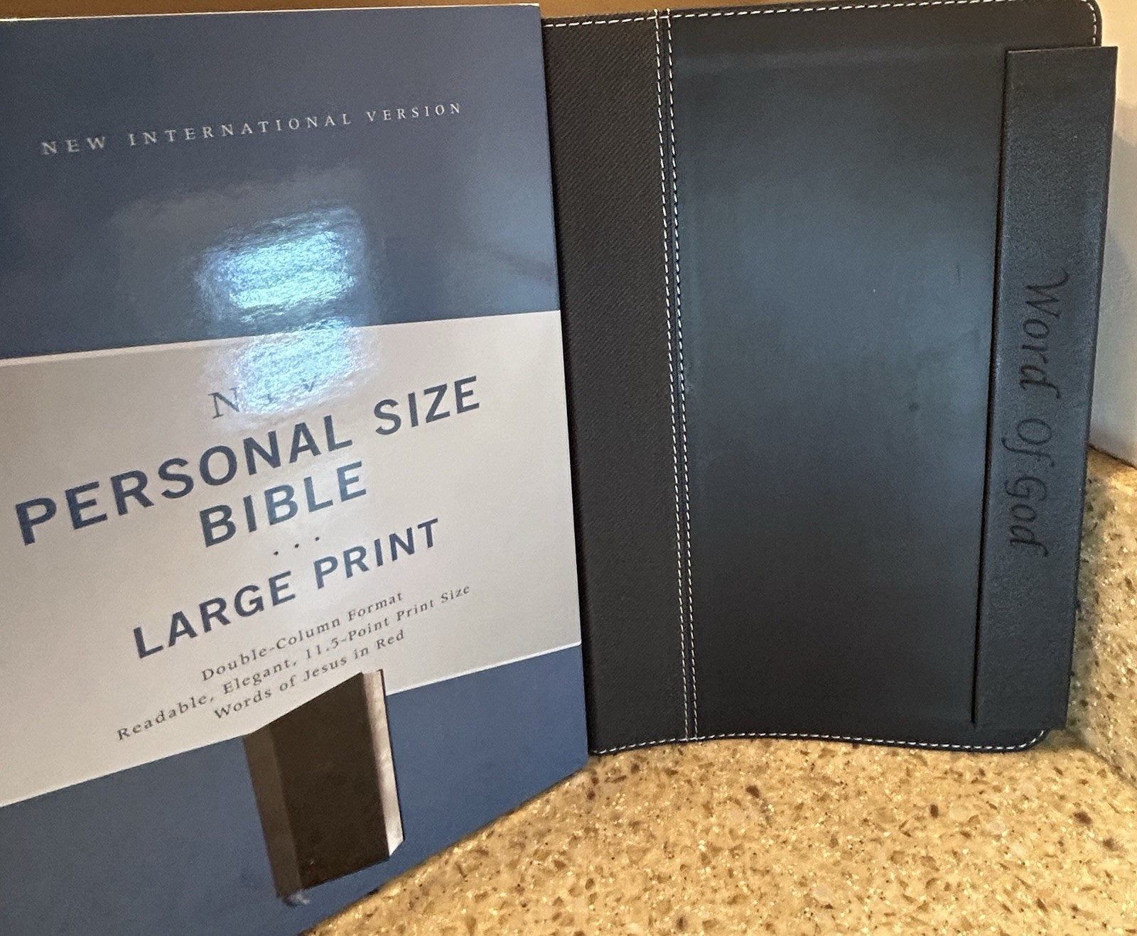 NIV MAGNETIC CLOSURE LARGE PRINT 11.5pt “Word Of God” Personal Bible Leathersoft