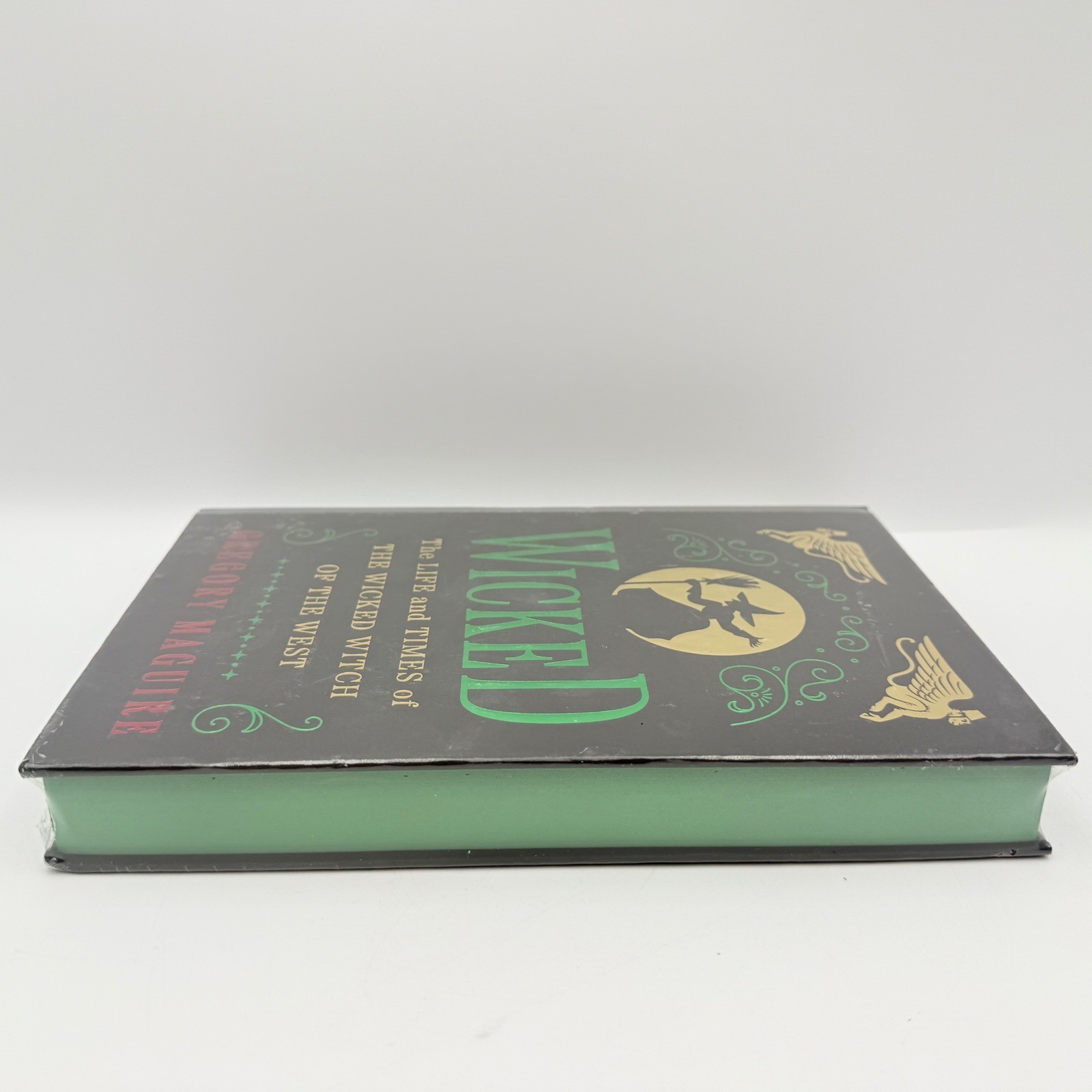 Wicked Gregory Maguire Collector&rsquo;s Edition Hardcover Book Green Edges Sealed