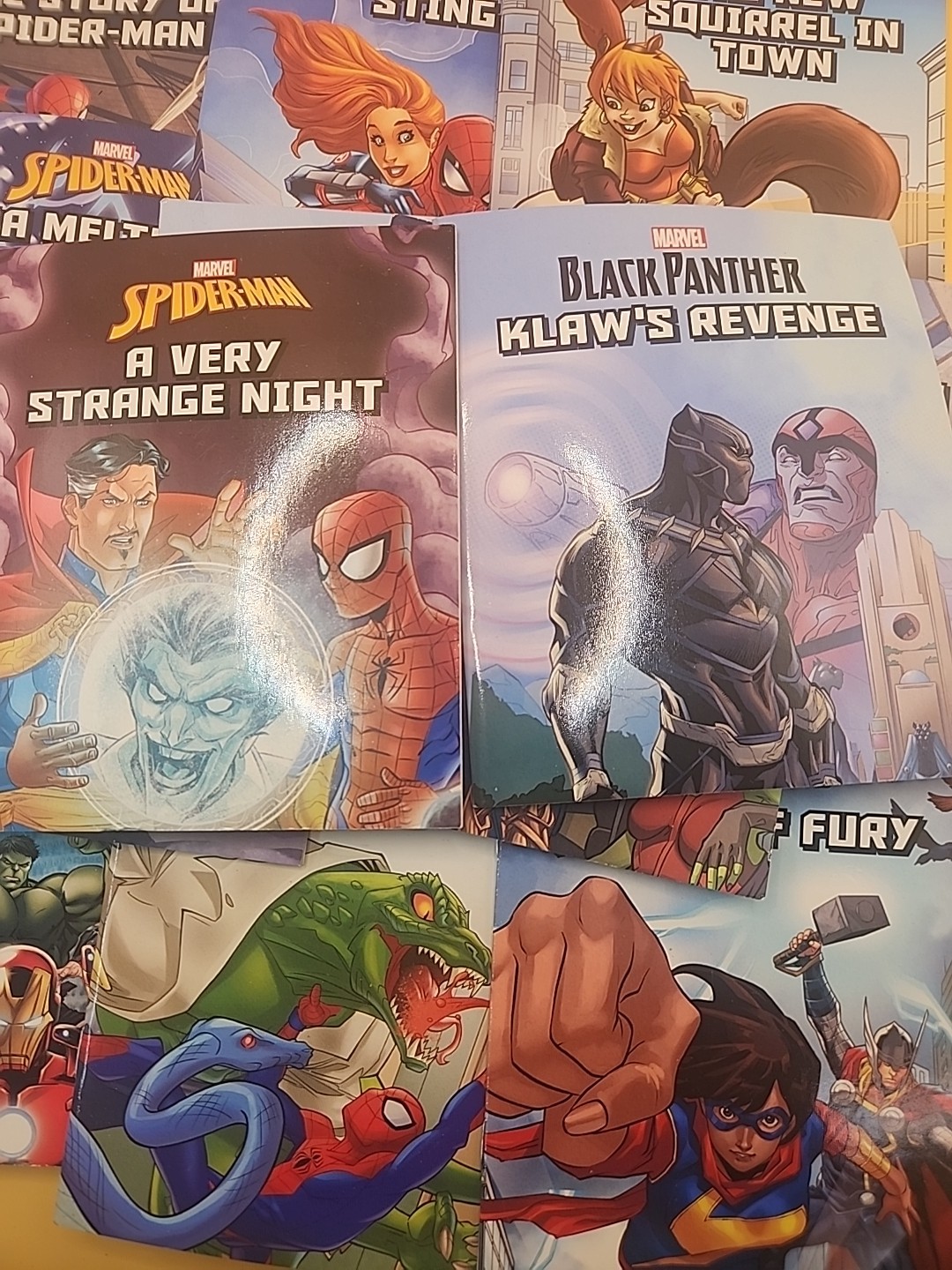 Lot 16 Marvel Children&rsquo;s Mini Books Spider-Man Autumn Publishing Paperback 2023