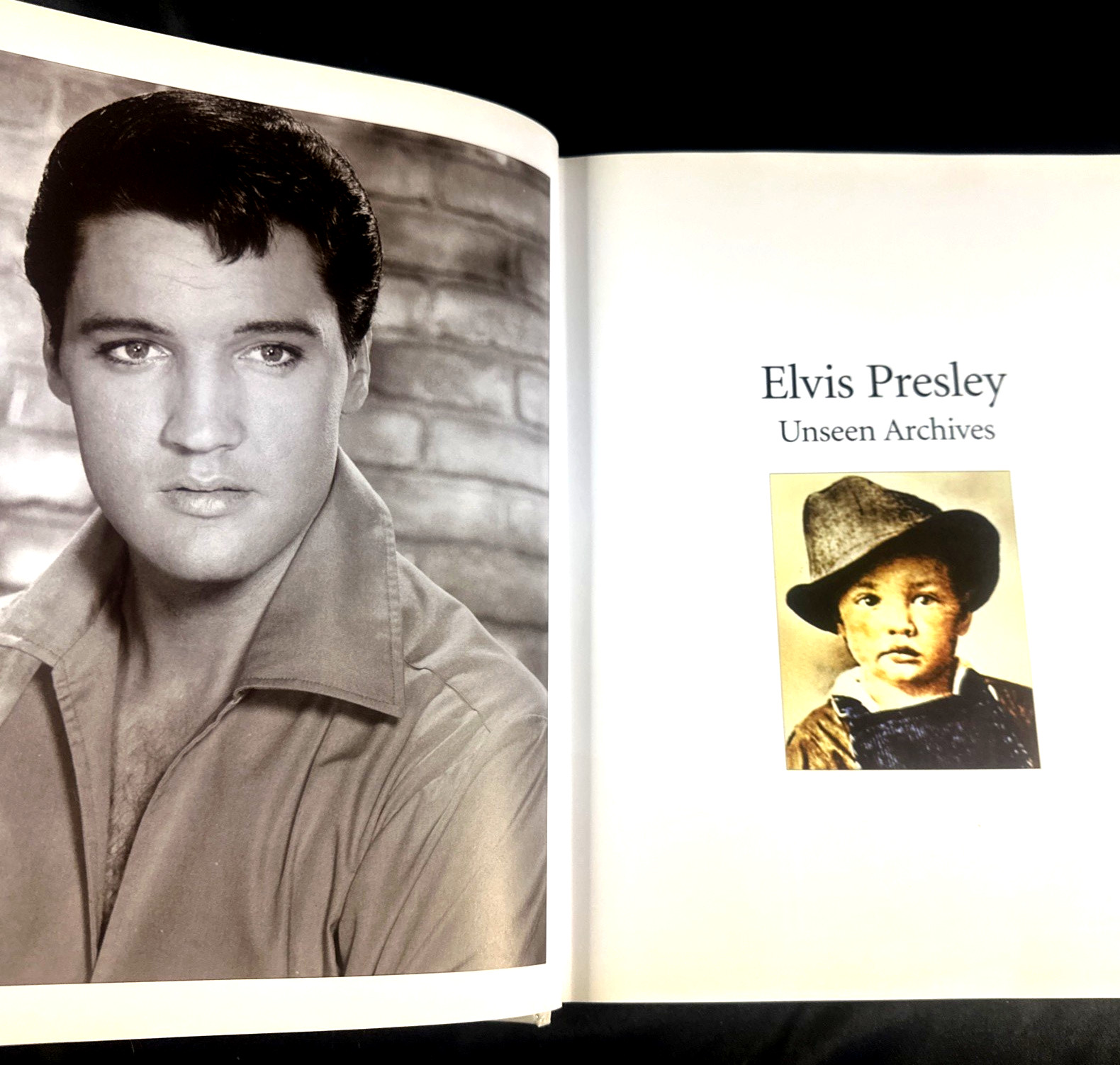 « Elvis Presley Unseen Archives » by Marie Clayton – 383 Pages of Photos & History