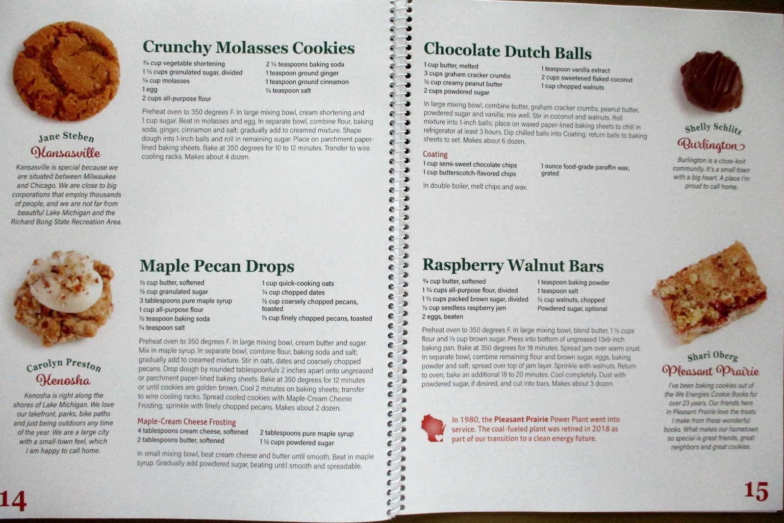 2022 WE ENERGIES CHRISTMAS COOKIE BOOK-HOMETOWN FAVORITES-Wisconsin Electric Co.