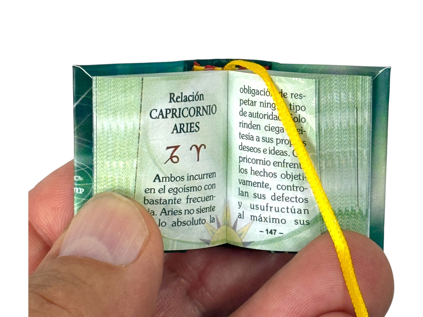 Capricornio (1.4&Prime;) mini book hardcover 300 readable pages in Spanish great gift