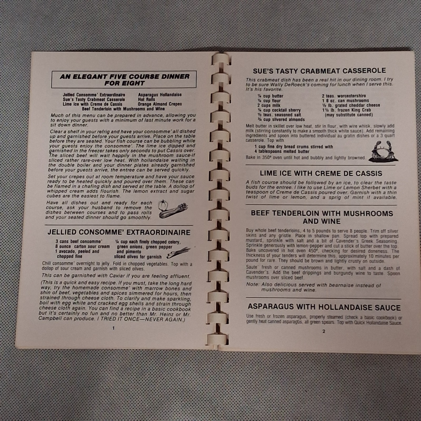 Sue&rsquo;s Kitchen Cookbook Jonesboro Arkansas Restaurant 1989 Edition 76 Pages