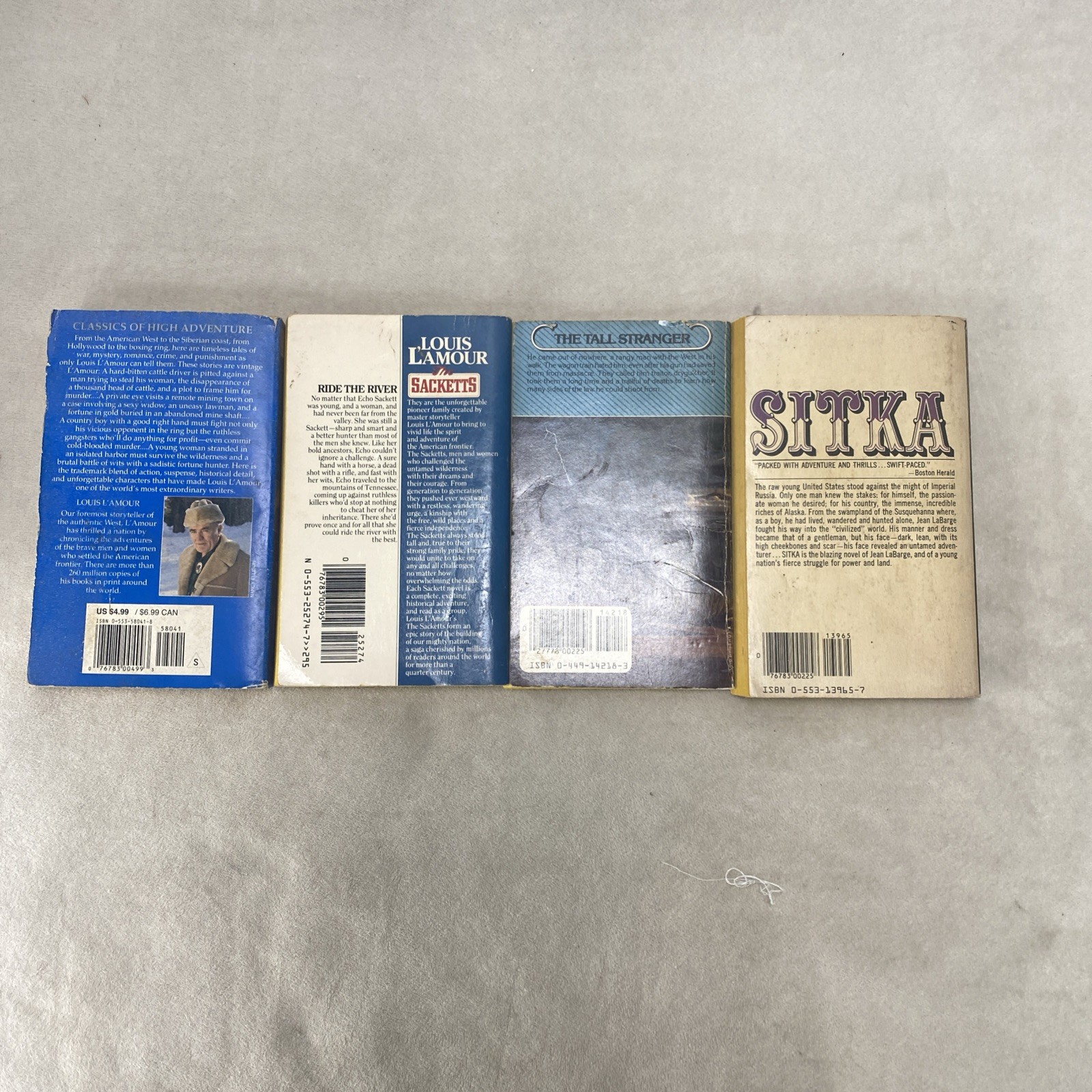 Louis L&rsquo;Amour Lot of 20 Paperback Books Bantam Sackets Mixed Lot Westerns
