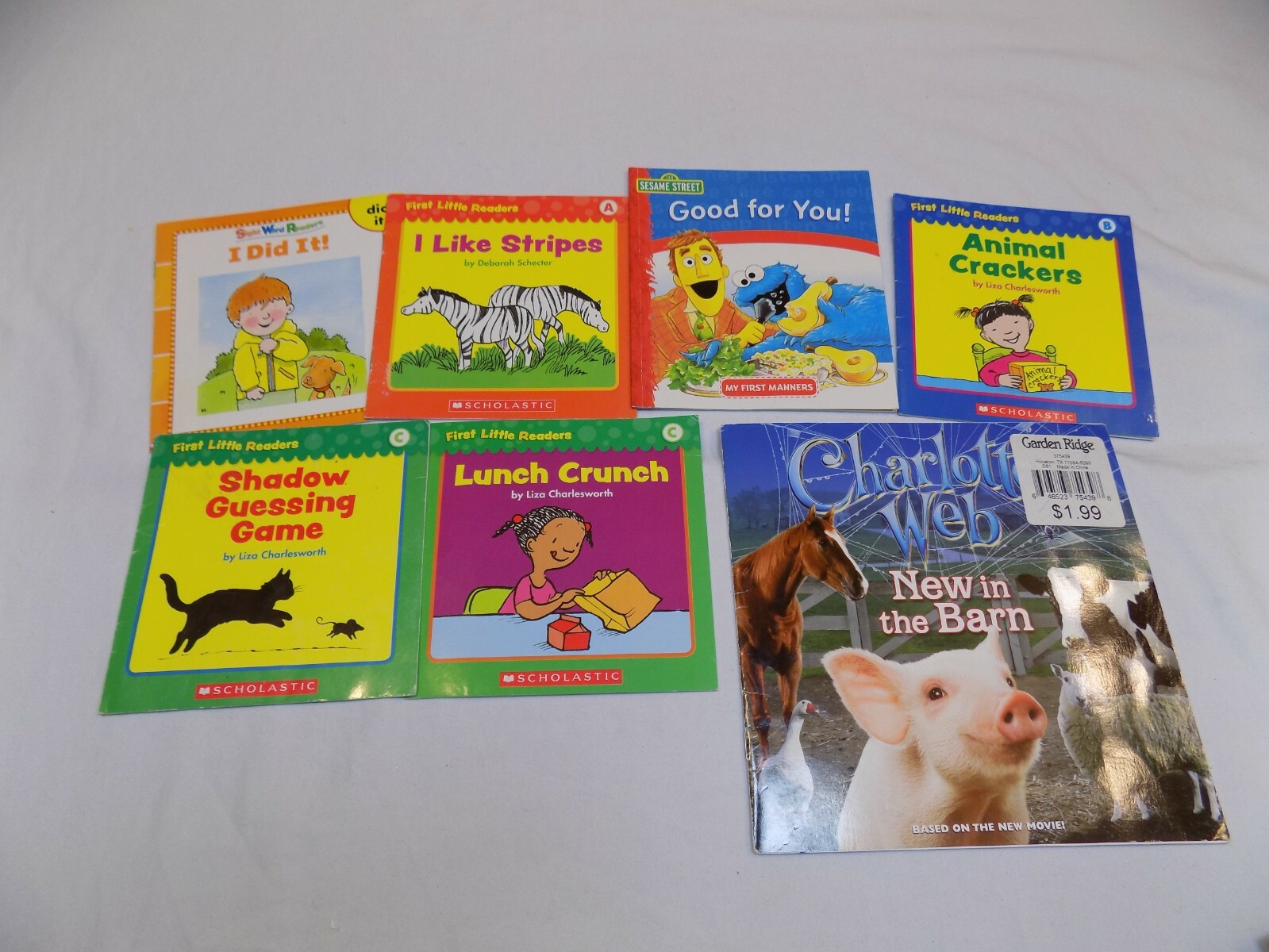 Children&rsquo;s Book Lot Paperback LOT Thin Scholastic Sesame Street Chickfila + Kids