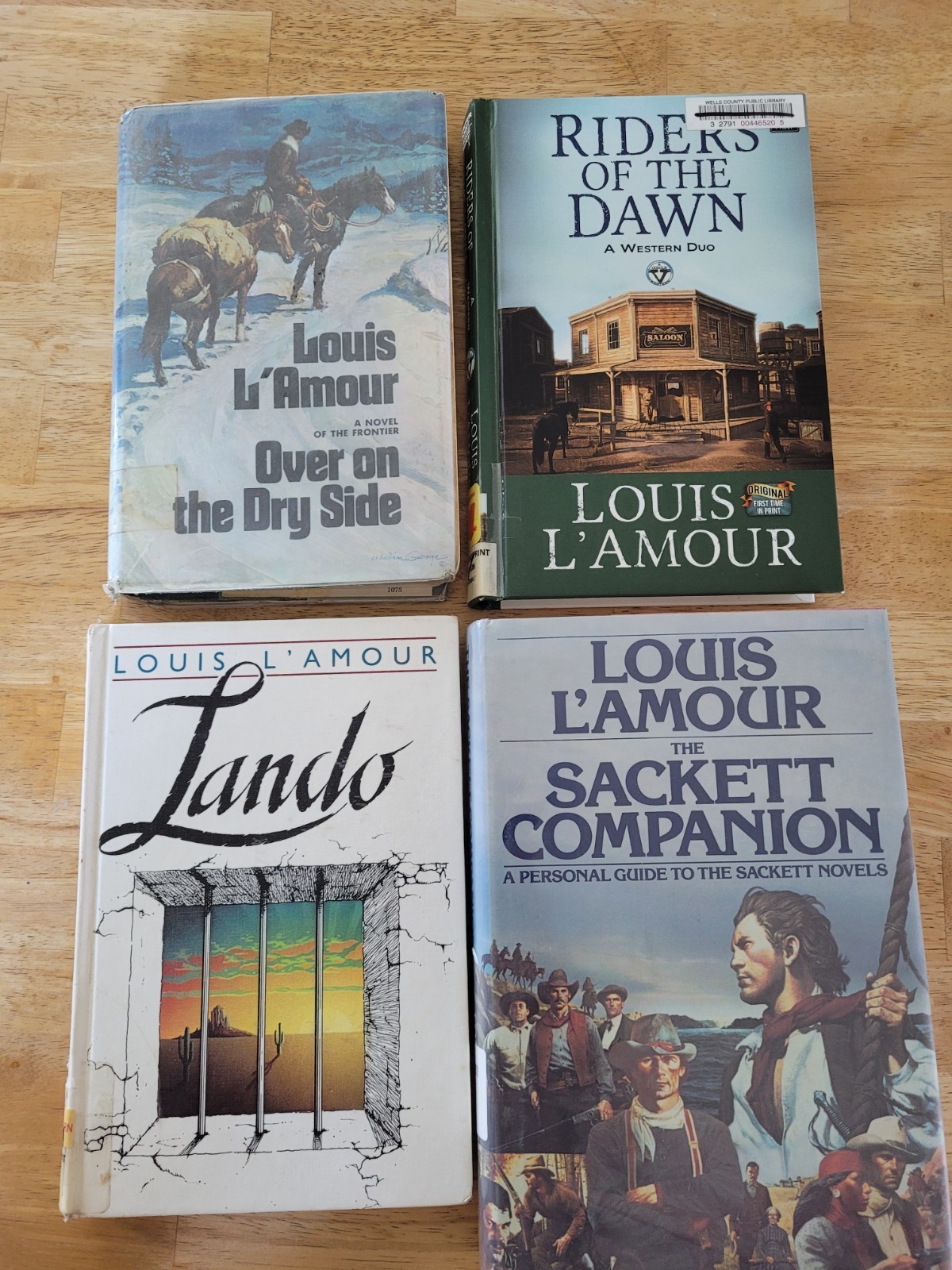 4 Louis L&rsquo;Amour Hardcover Book -2 Large Print -Sackett Companion-Ex Lib