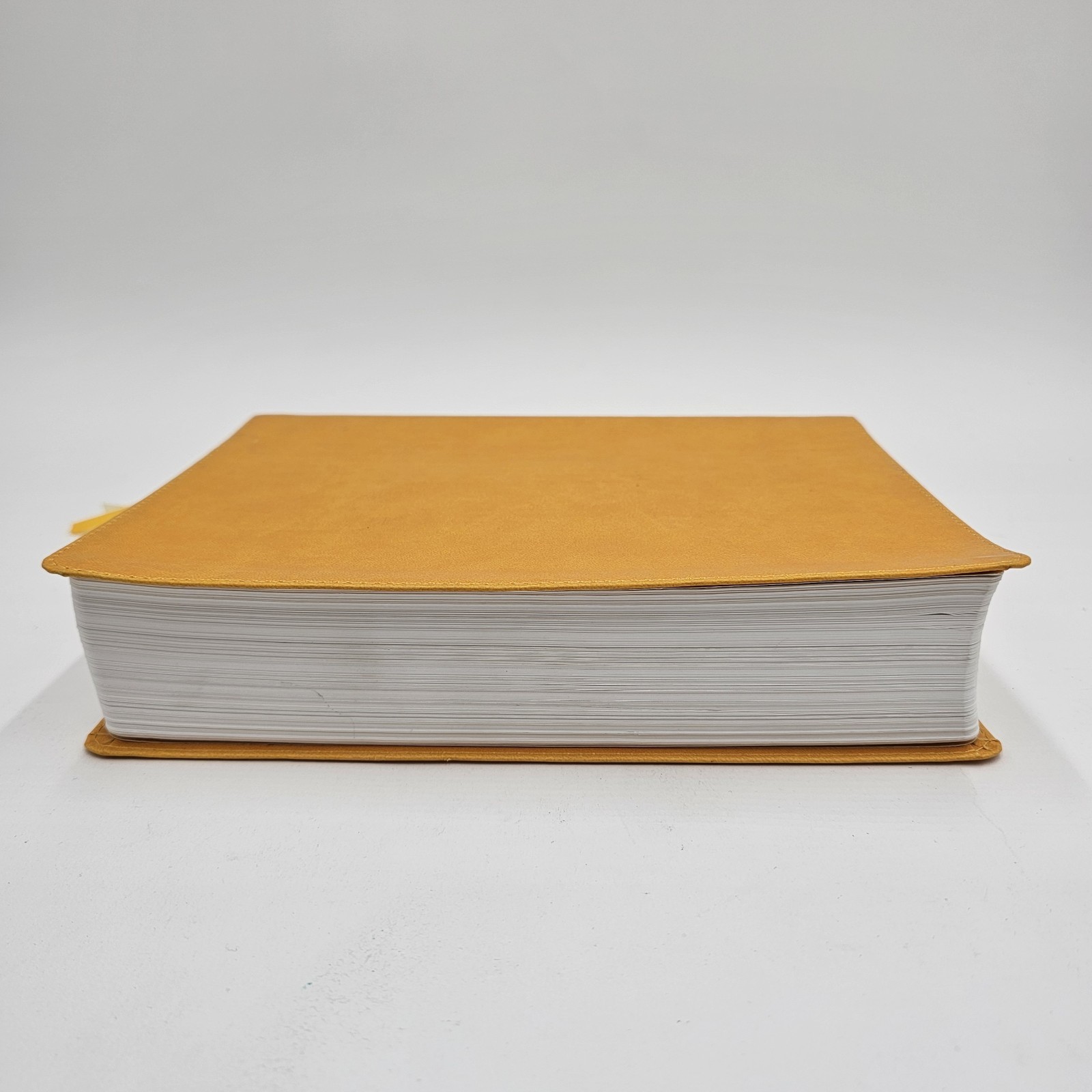 LIKE NEW | CSB Lifeway Women&rsquo;s Bible | Marigold LeatherTouch | Devotional Study