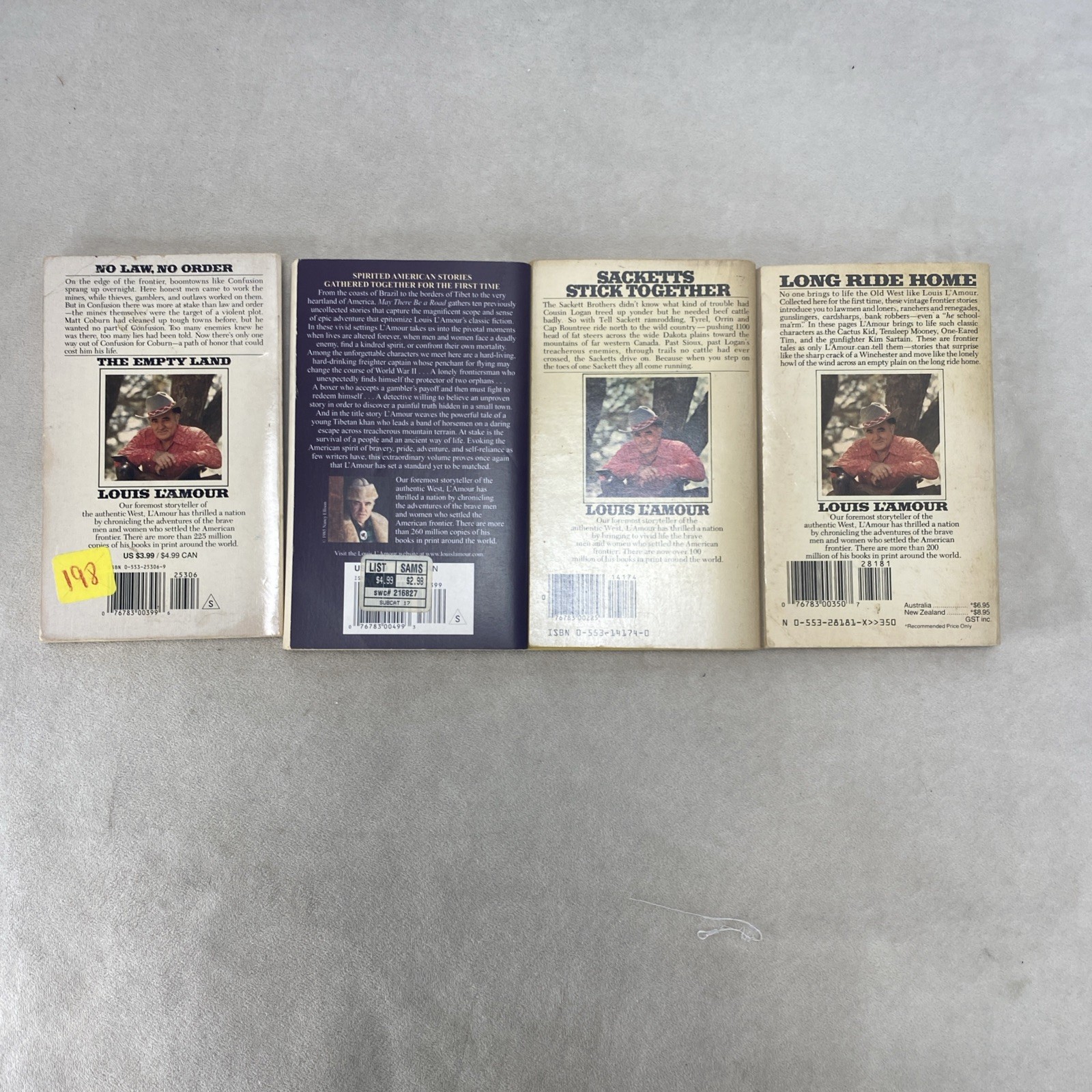 Louis L&rsquo;Amour Lot of 20 Paperback Books Bantam Sackets Mixed Lot Westerns