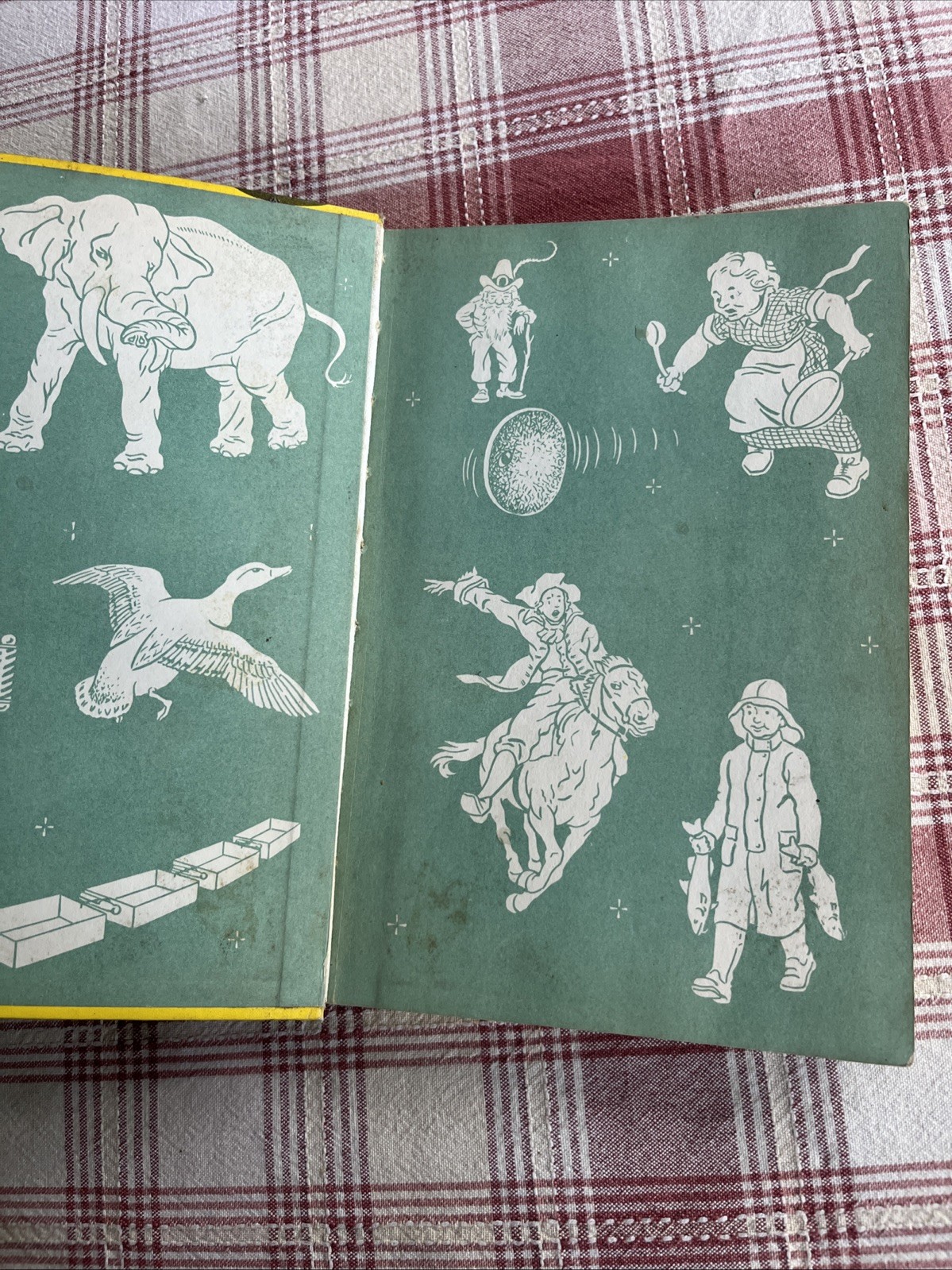 Vintage 1960 Things to Make and Do Child Horizons Hardcover Book