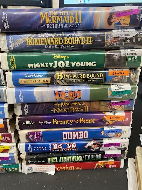 Lot of 30 Disney VHS&rsquo;s (no duplicates) -GOOD