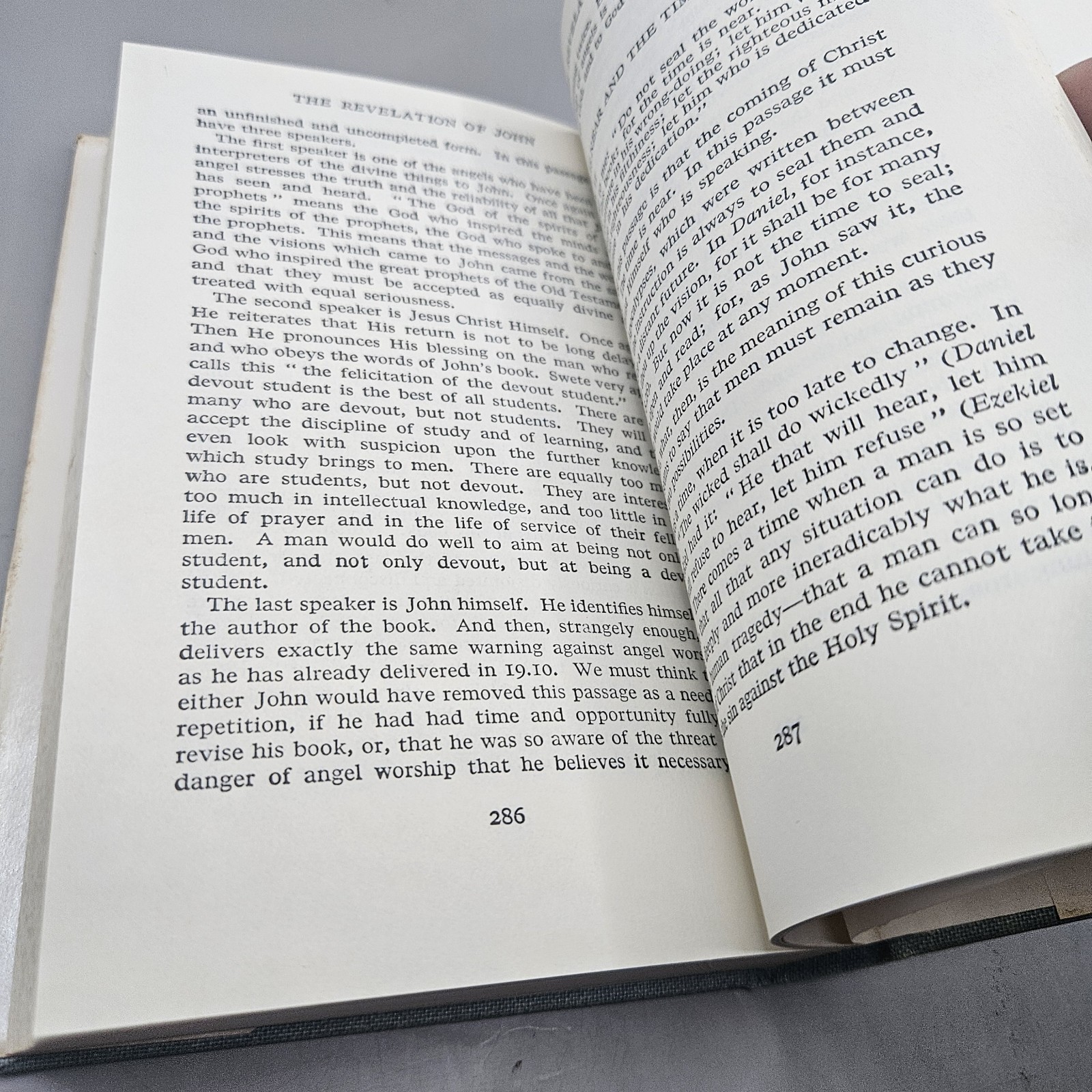 The Revelation Of John Volume 2 (1960 Hardcover DJ) William Barclay