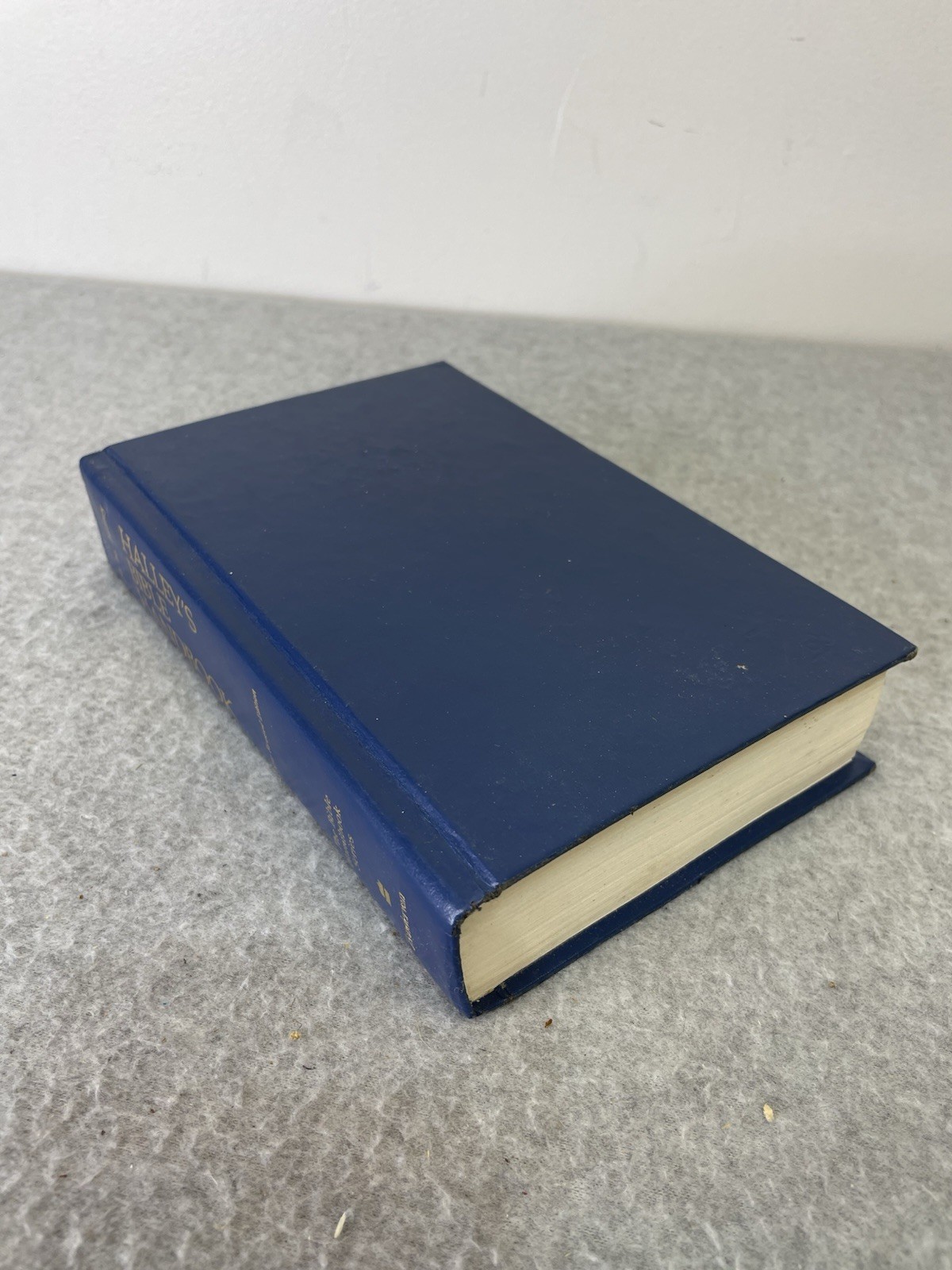 Halley&rsquo;s Bible Handbook, New Revised Edition, Hardcover, 1965