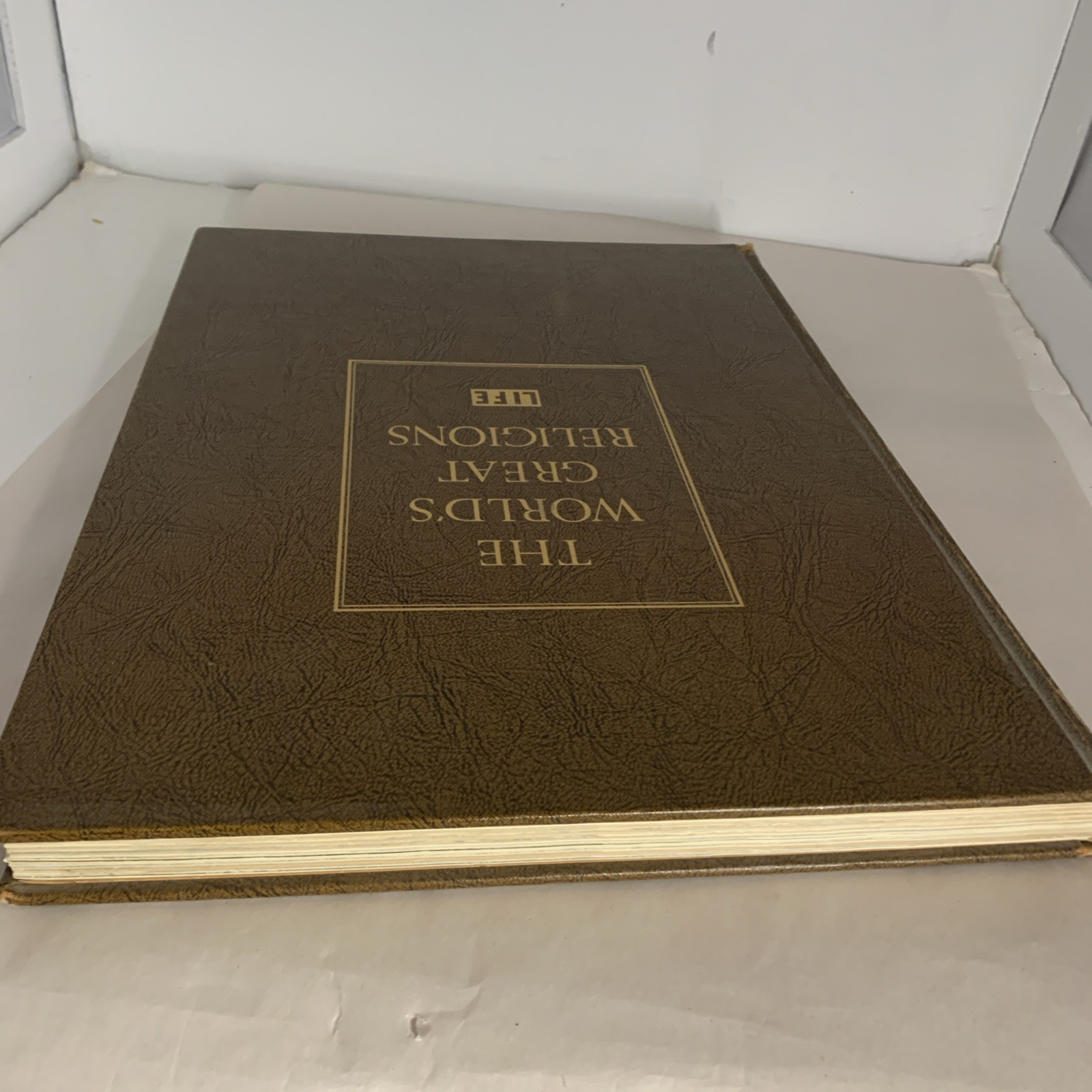 The World&rsquo;s Great Religions Life 1957 HC. See Pictures For Condition