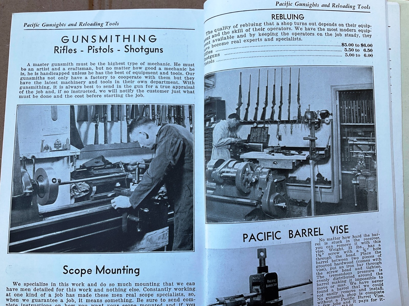 Vintage Original 1944 Pacific Reloading & Gun Sights Book 7 3/4&Prime; X 5&Prime; 134 Pages