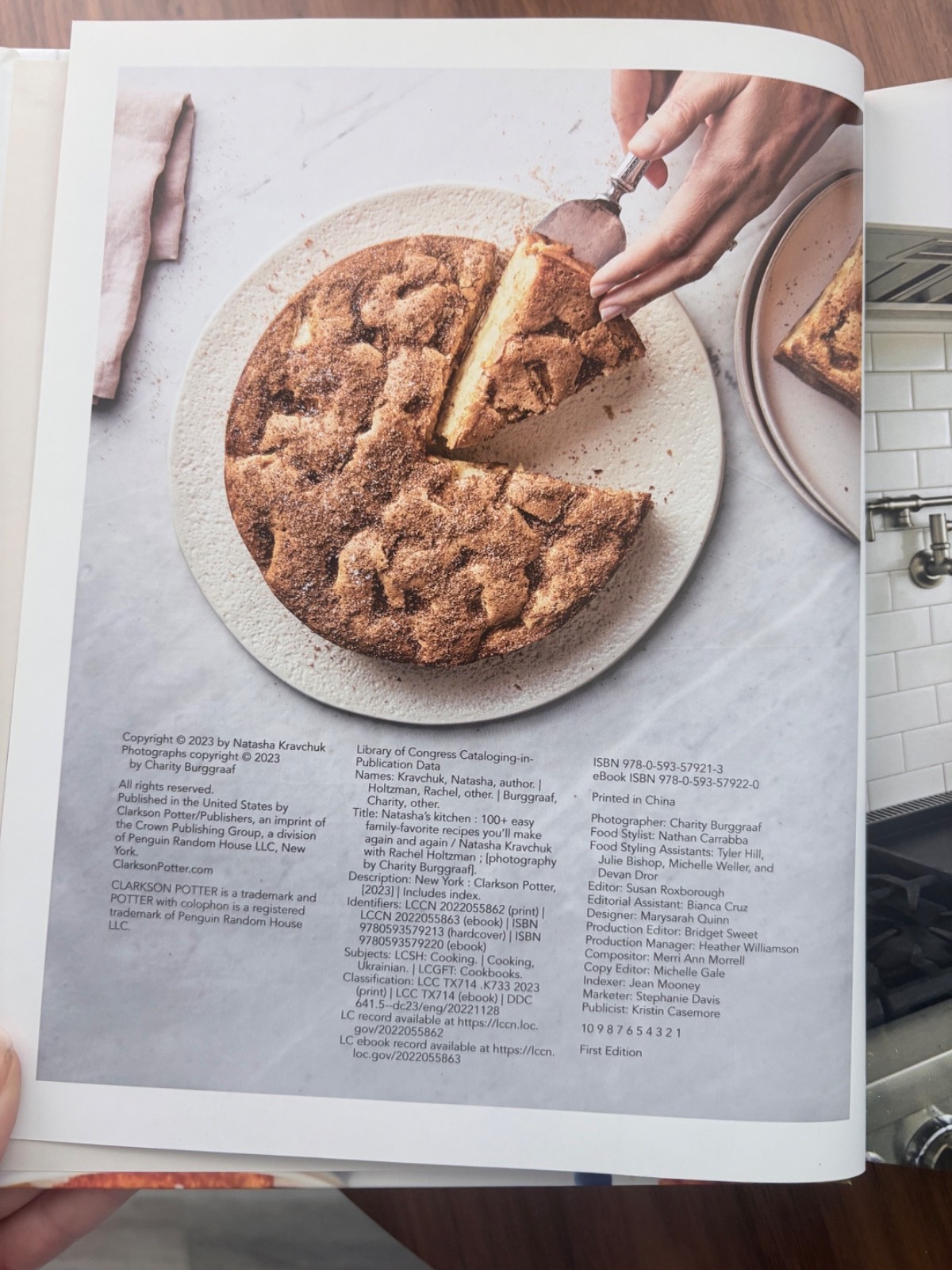 Natasha&rsquo;s Kitchen : 100+ Easy Family-Favorite Recipes Natasha Kravchuk Cookbook