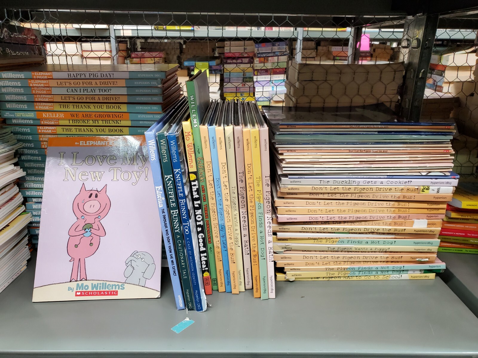 Lot of 5 Mo Willems Kids Books Elephant & Piggie/Pigeon/Knuffle Bunny – Random
