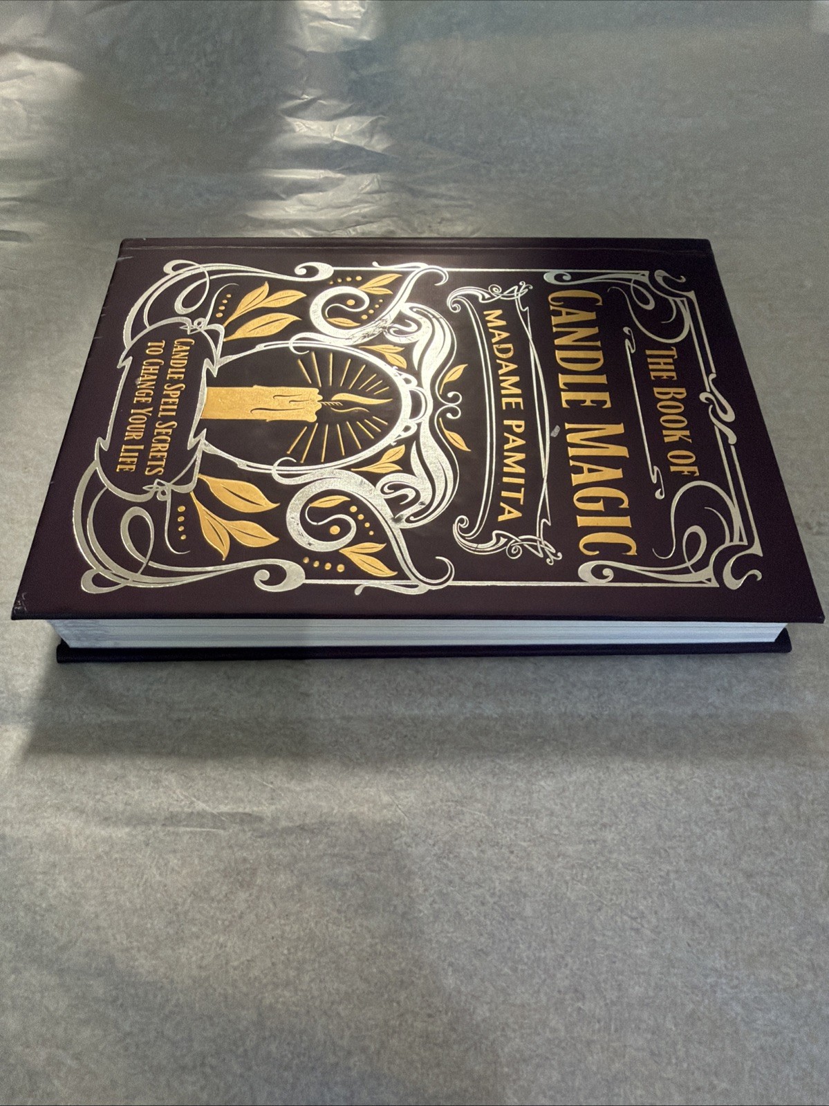 Book of Candle Magic : Candle Spell Secrets to Change Your Life by Madame Pamita