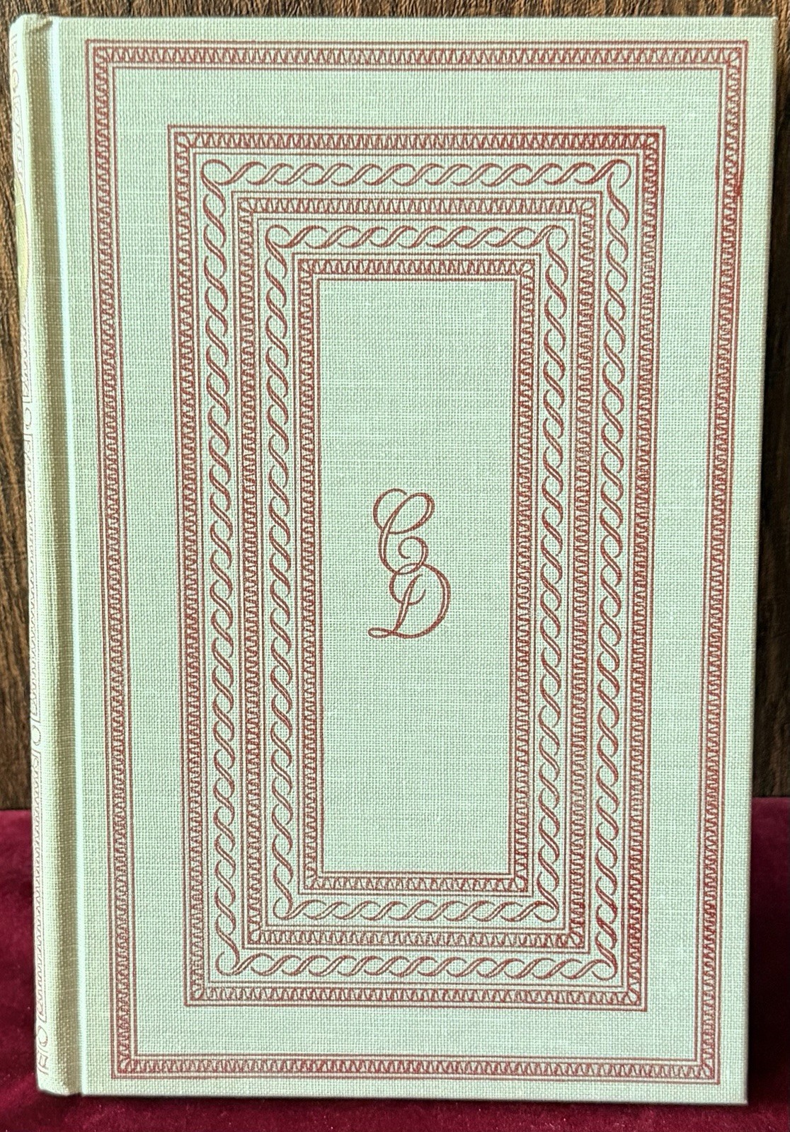 9 Heritage Press Illustrated Works of Charles Dickens Hardcover Books w/Slipcase