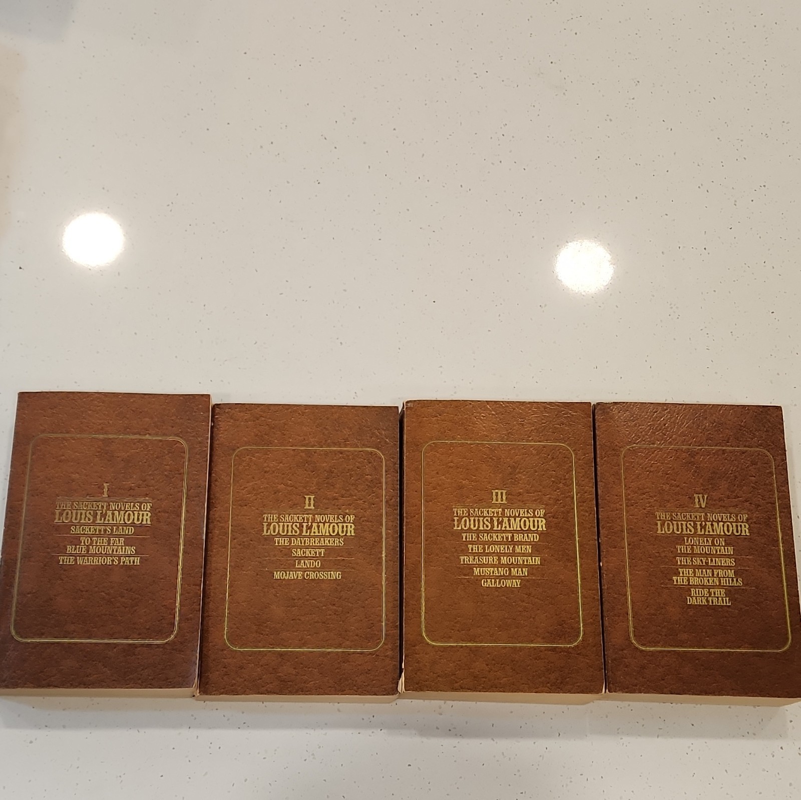 Vintage The Sackett Novels Louis L&rsquo;Amour Box Set Vol I-IV Bantam Books 1980s