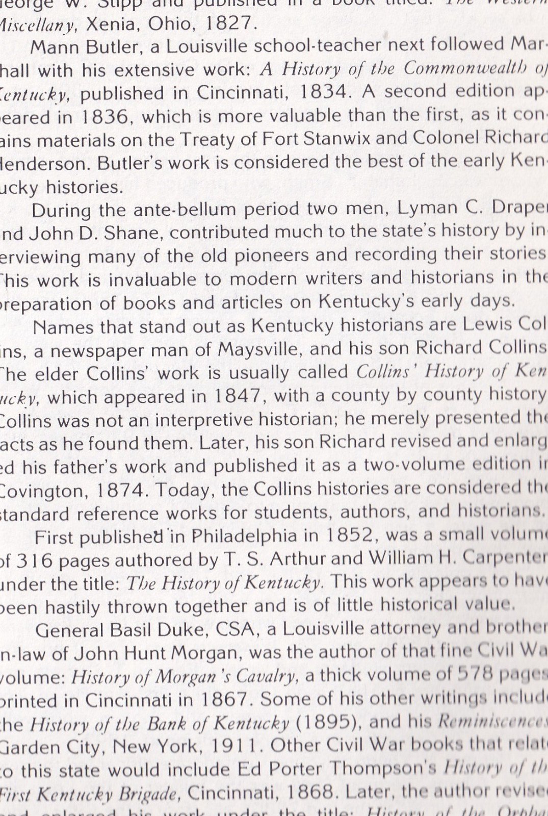 Sketches of Kentucky&rsquo;s Past (HB, 1979, signed, 254 pages) by J. Winston, Jr.