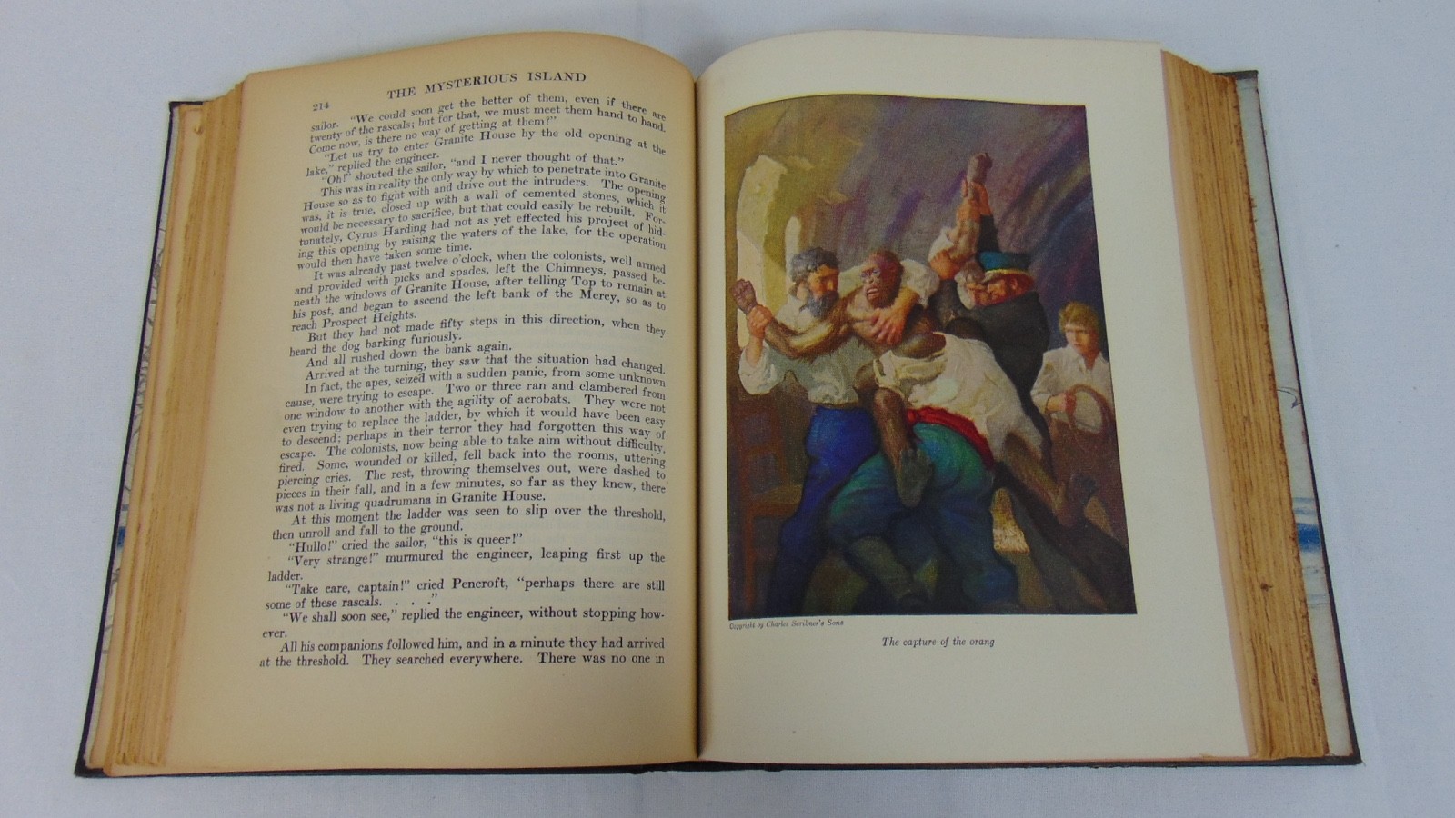 The Mysterious Island Jules Verne Book, Scribner&rsquo;s, 1918 / 30 Hard cover Book