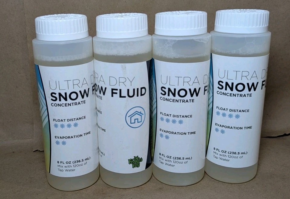 !4PK! Froggy&rsquo;s Flakes Snow Machine Fluid Concentrate, 8 fl. oz, Ultra-Dry Indoor